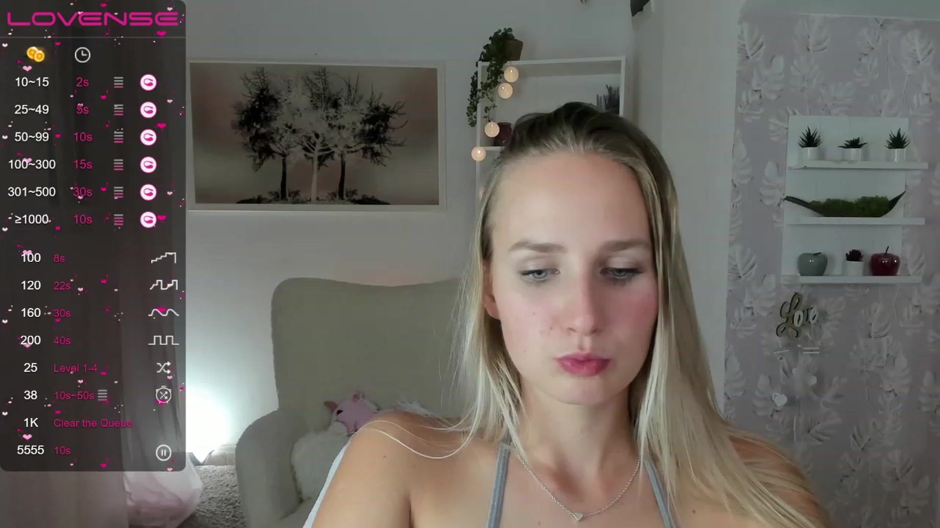 Gallery image thumbnail from Amy_Rea18's myfreecams stream on, 08/10/2023, 23:58 image 14 of 20
