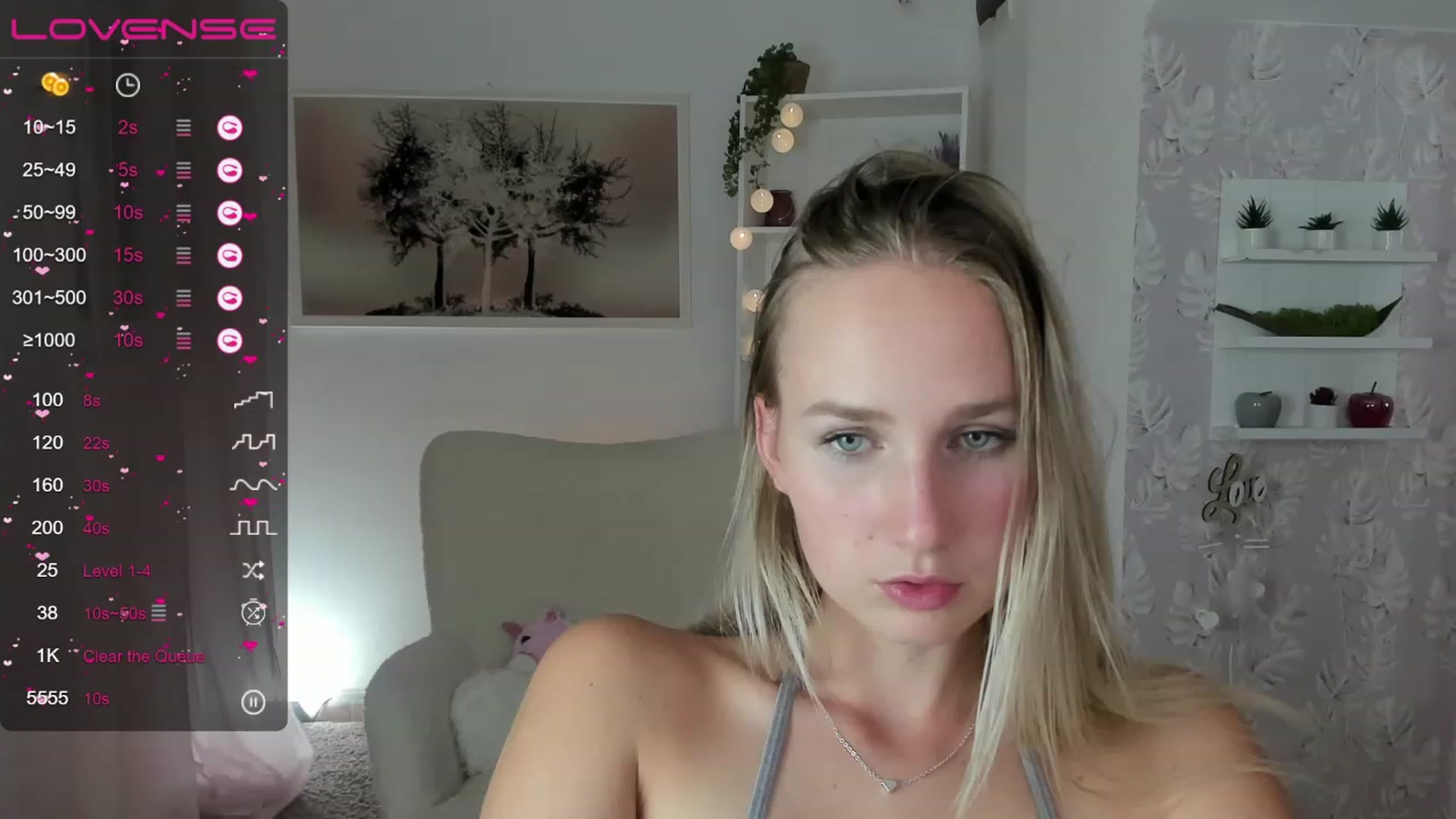 Gallery image thumbnail from Amy_Rea18's myfreecams stream on, 08/10/2023, 23:58 image 7 of 20
