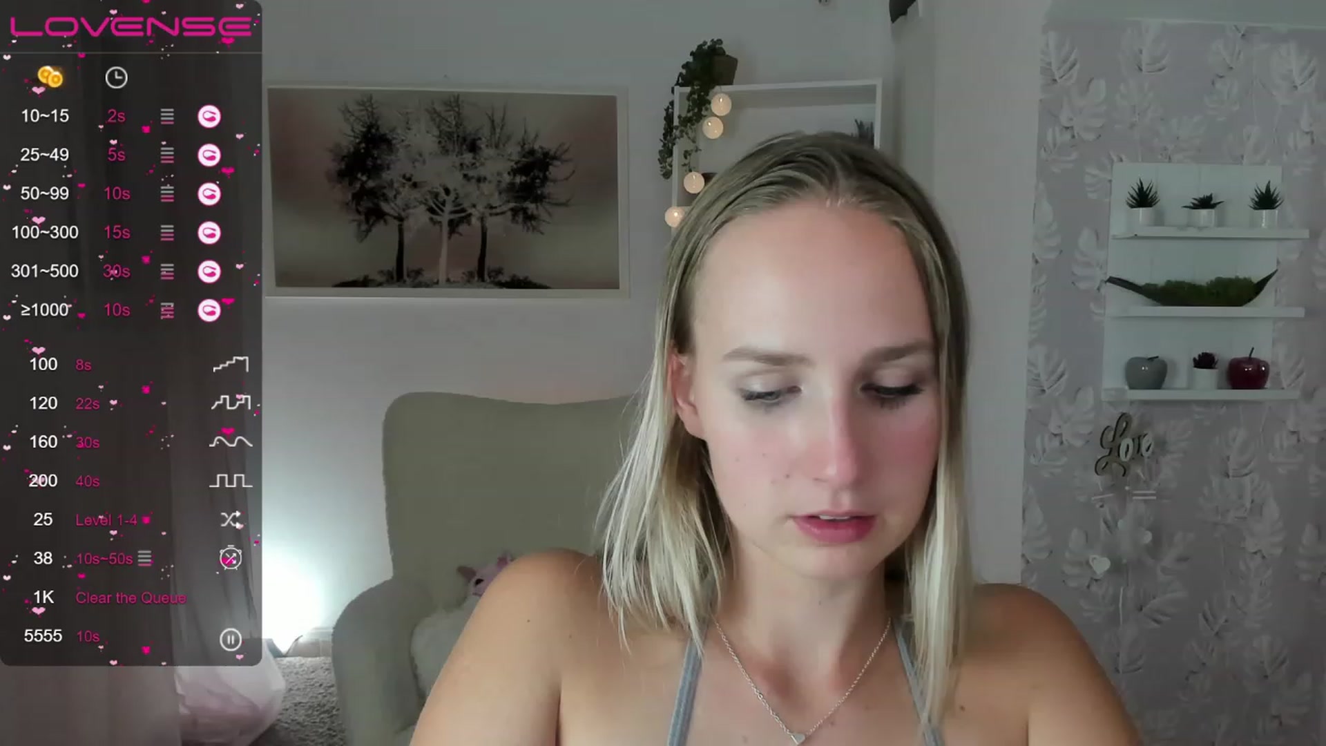 Gallery image thumbnail from Amy_Rea18's myfreecams stream on, 08/10/2023, 23:58 image 5 of 20