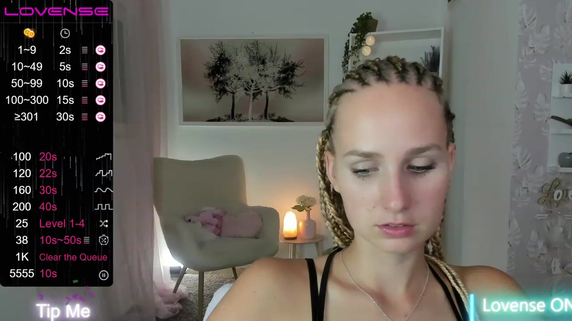 Gallery image thumbnail from Amy_Rea18's myfreecams stream on, 08/13/2023, 19:53 image 17 of 20