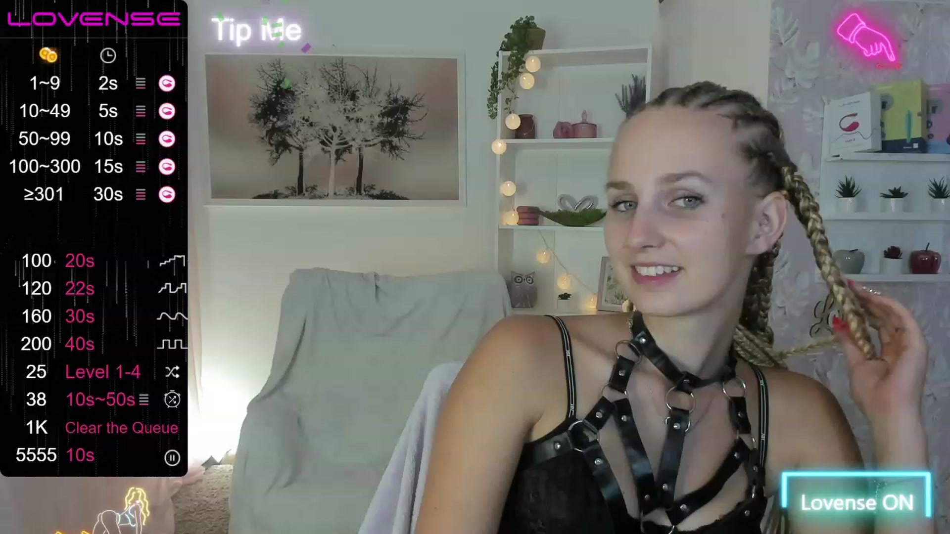Gallery image thumbnail from Amy_Rea18's myfreecams stream on, 08/15/2023, 20:54 image 18 of 20