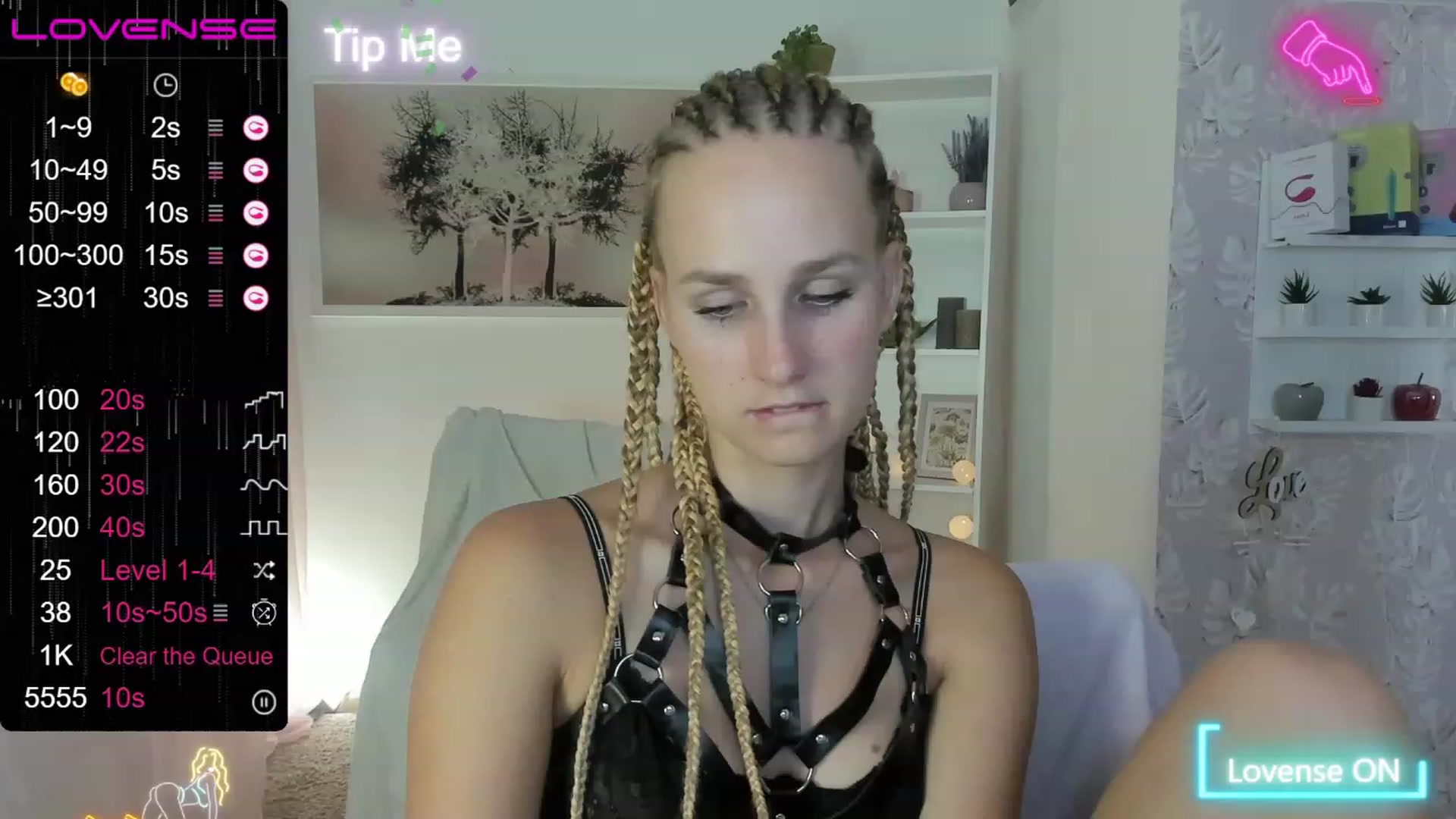 Gallery image thumbnail from Amy_Rea18's myfreecams stream on, 08/15/2023, 20:54 image 7 of 20