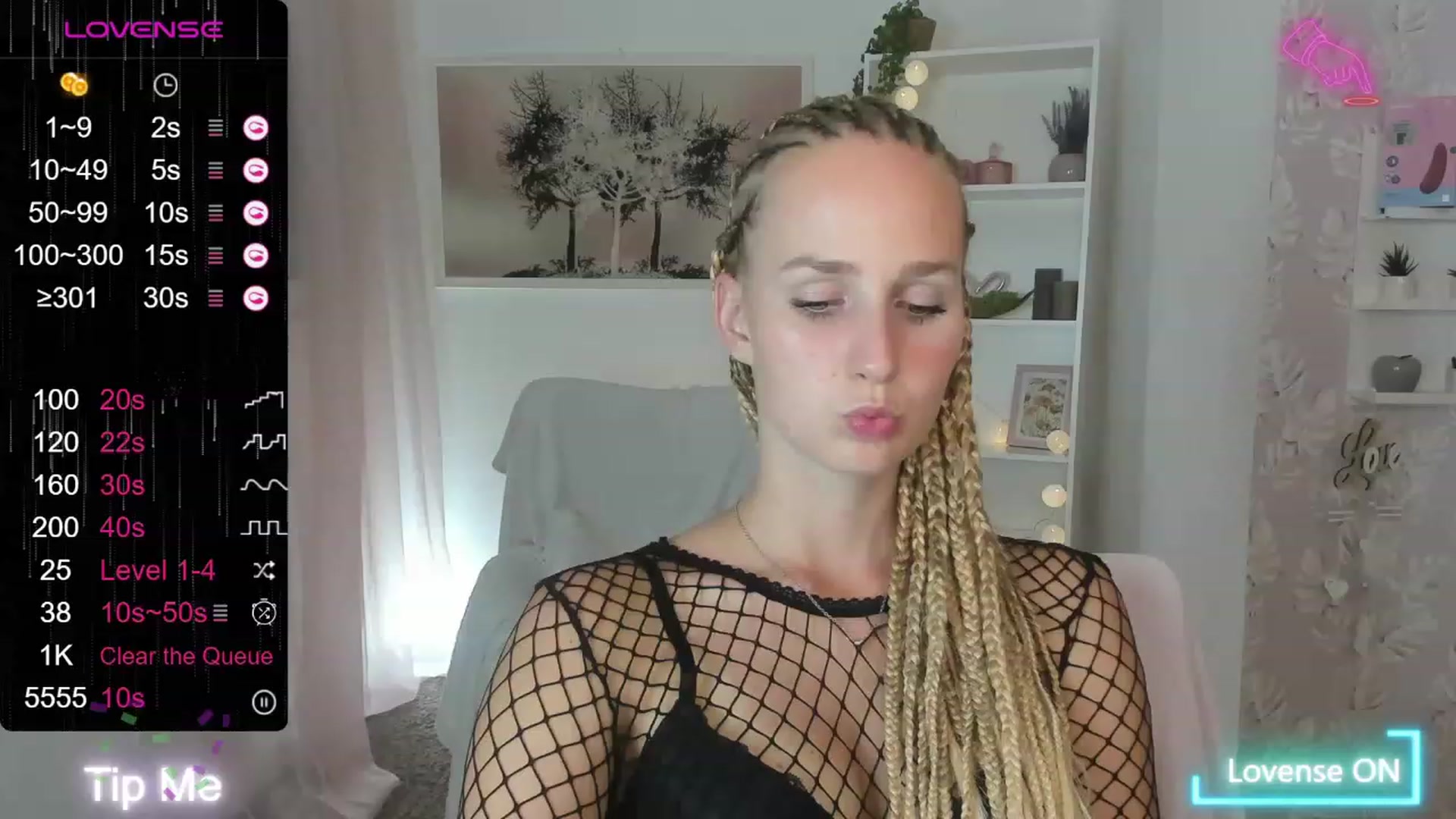 Gallery image thumbnail from Amy_Rea18's myfreecams stream on, 08/16/2023, 20:48 image 17 of 20