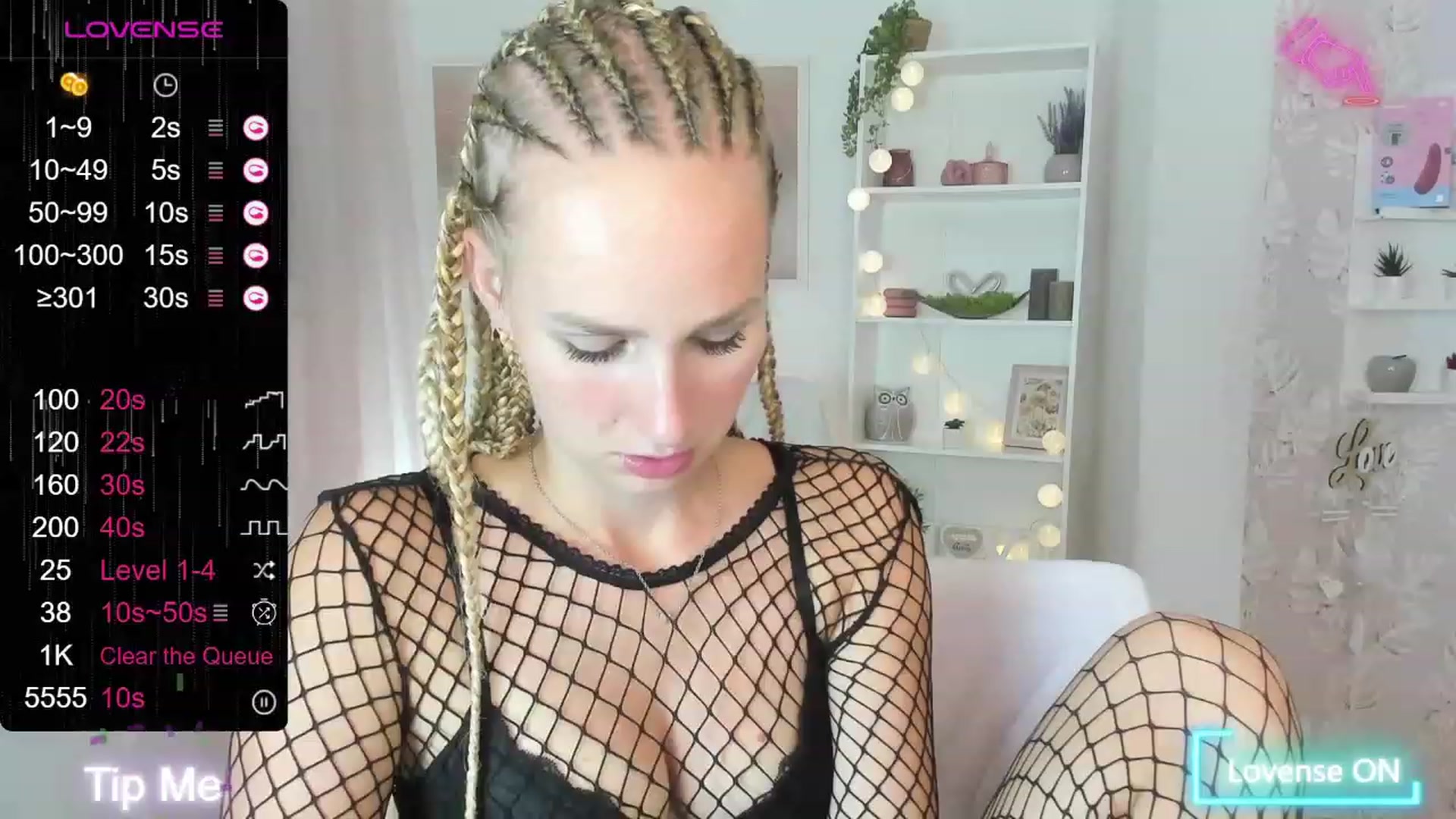 Gallery image thumbnail from Amy_Rea18's myfreecams stream on, 08/16/2023, 20:48 image 6 of 20