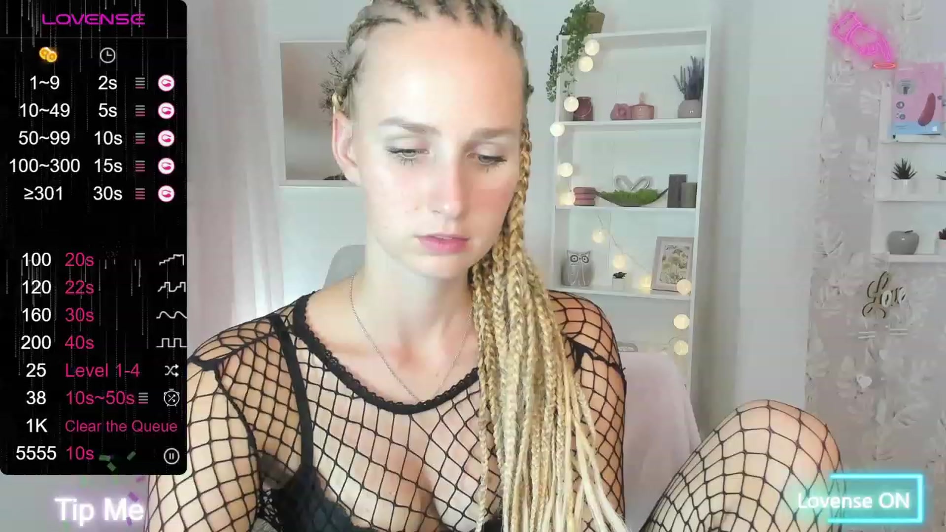 Gallery image thumbnail from Amy_Rea18's myfreecams stream on, 08/16/2023, 20:48 image 10 of 20