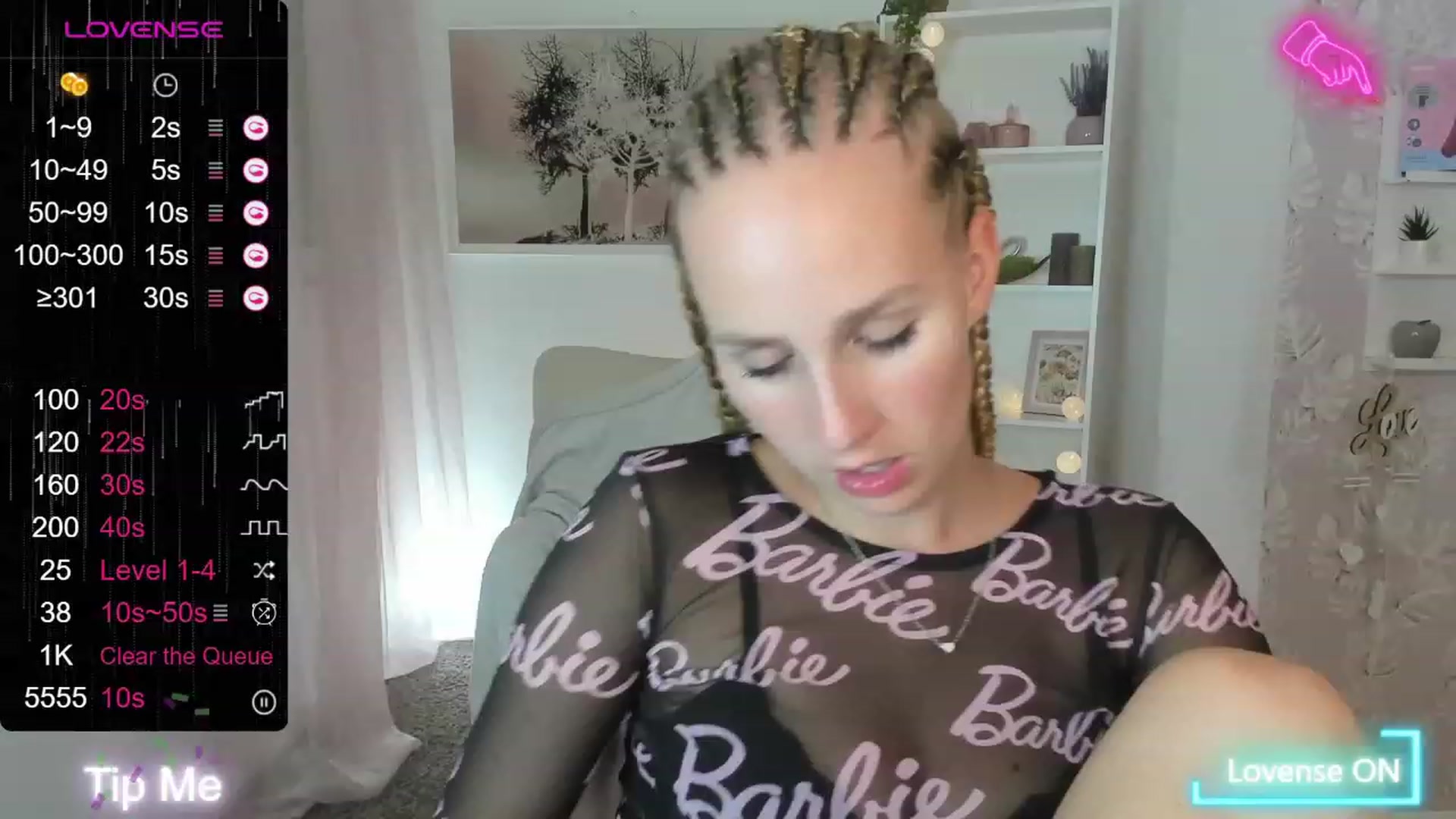 Gallery image thumbnail from Amy_Rea18's myfreecams stream on, 08/16/2023, 23:03 image 18 of 20