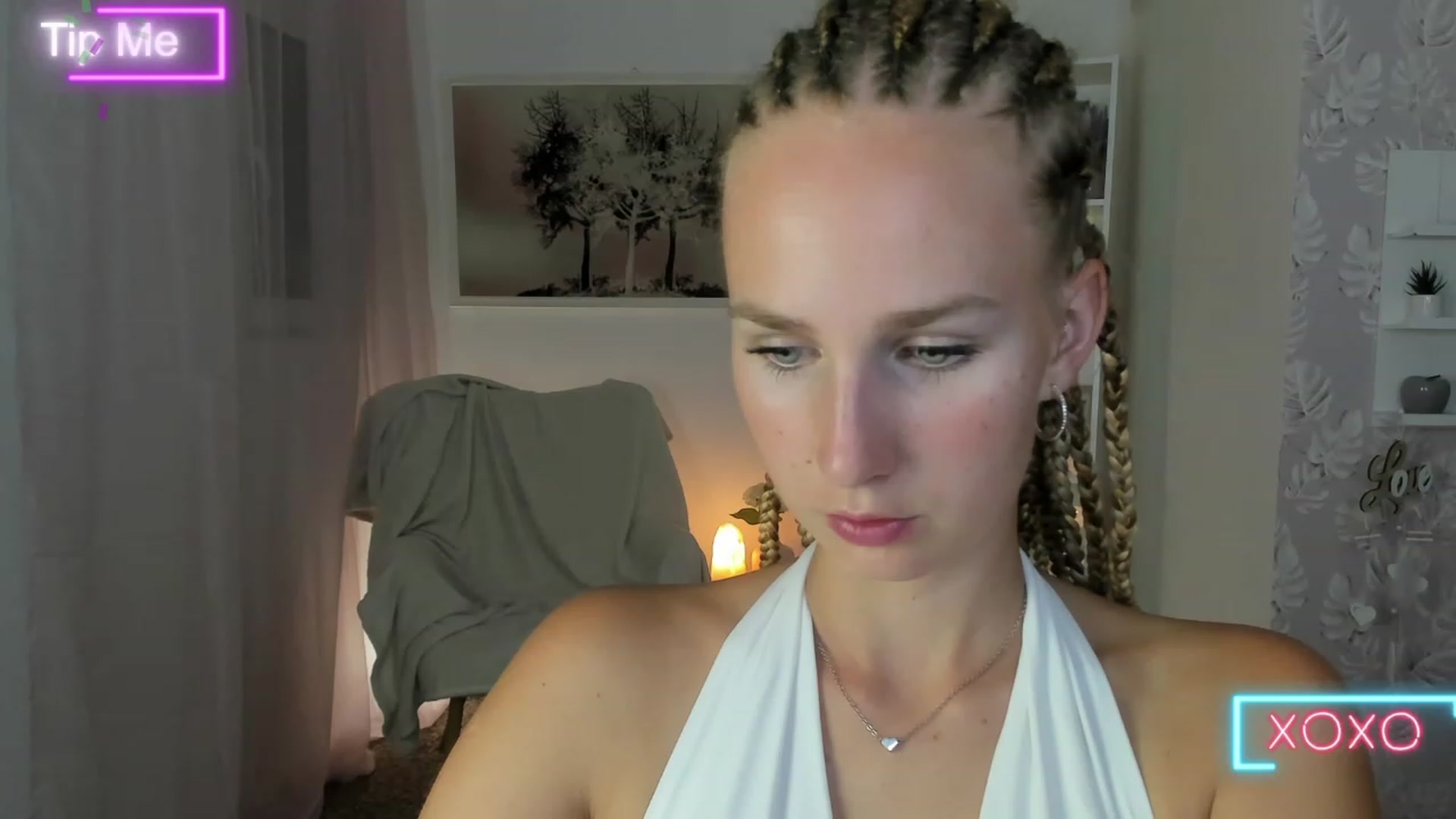 Gallery image thumbnail from Amy_Rea18's myfreecams stream on, 08/20/2023, 19:05 image 3 of 20