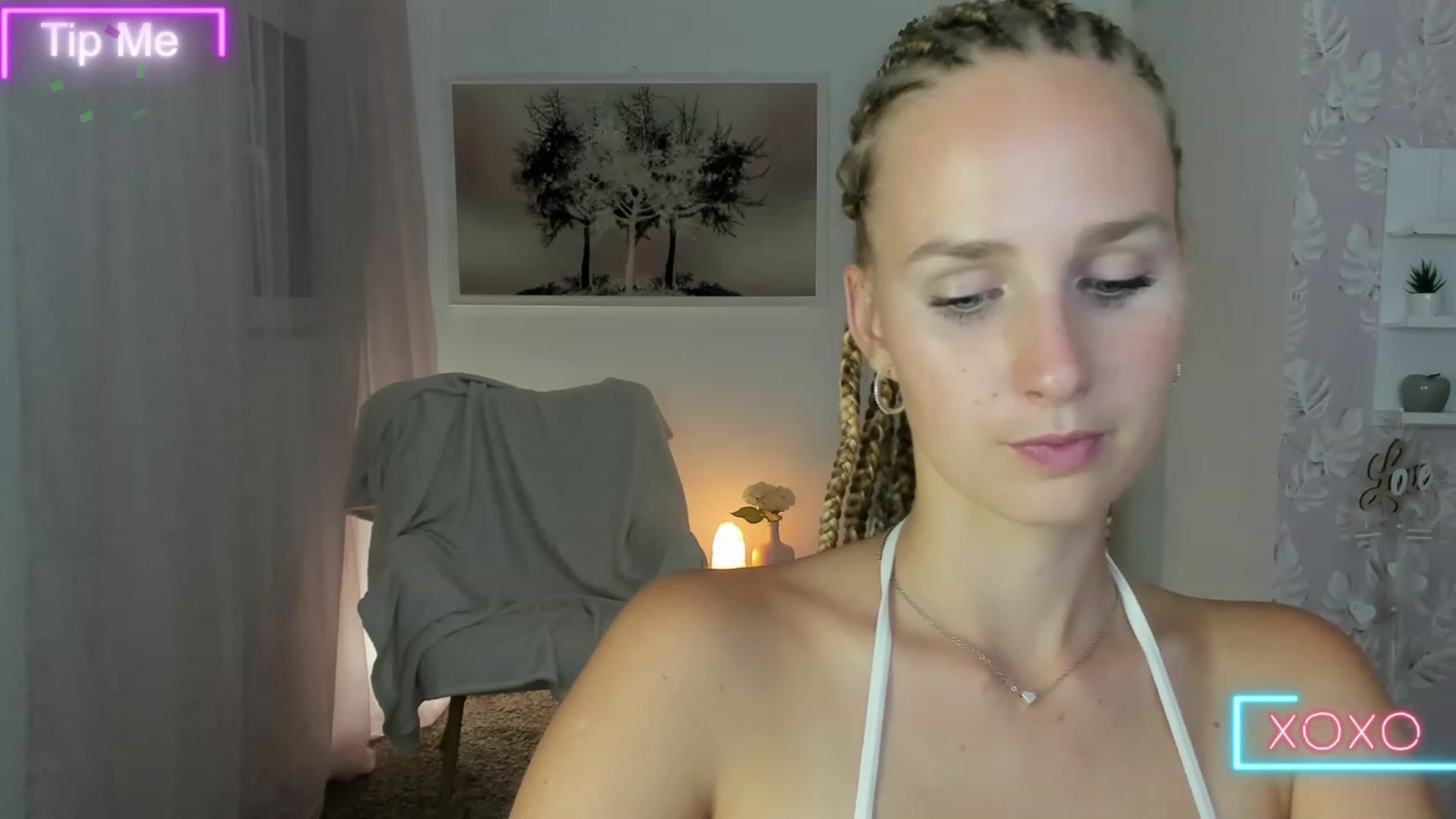 Gallery image thumbnail from Amy_Rea18's myfreecams stream on, 08/20/2023, 20:31 image 11 of 20