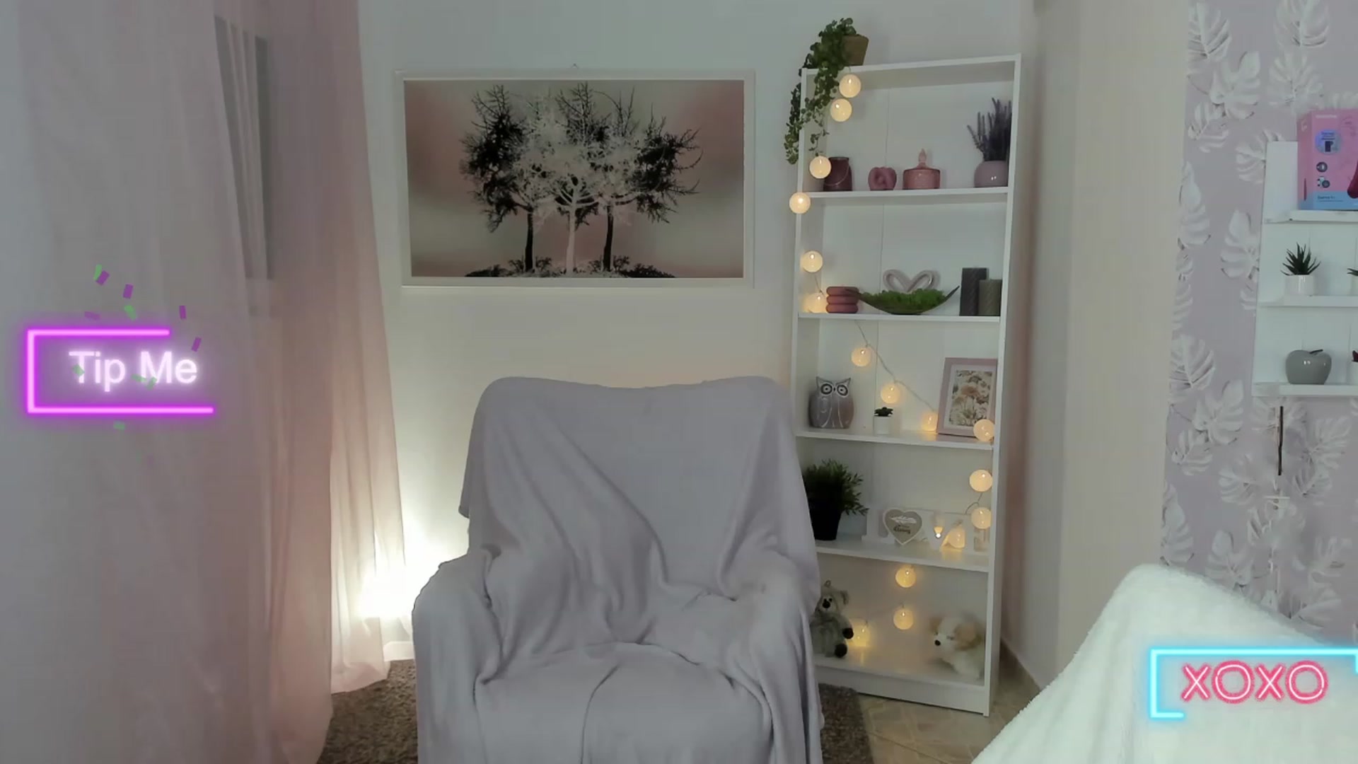 Gallery image thumbnail from Amy_Rea18's myfreecams stream on, 08/23/2023, 20:44 image 16 of 20