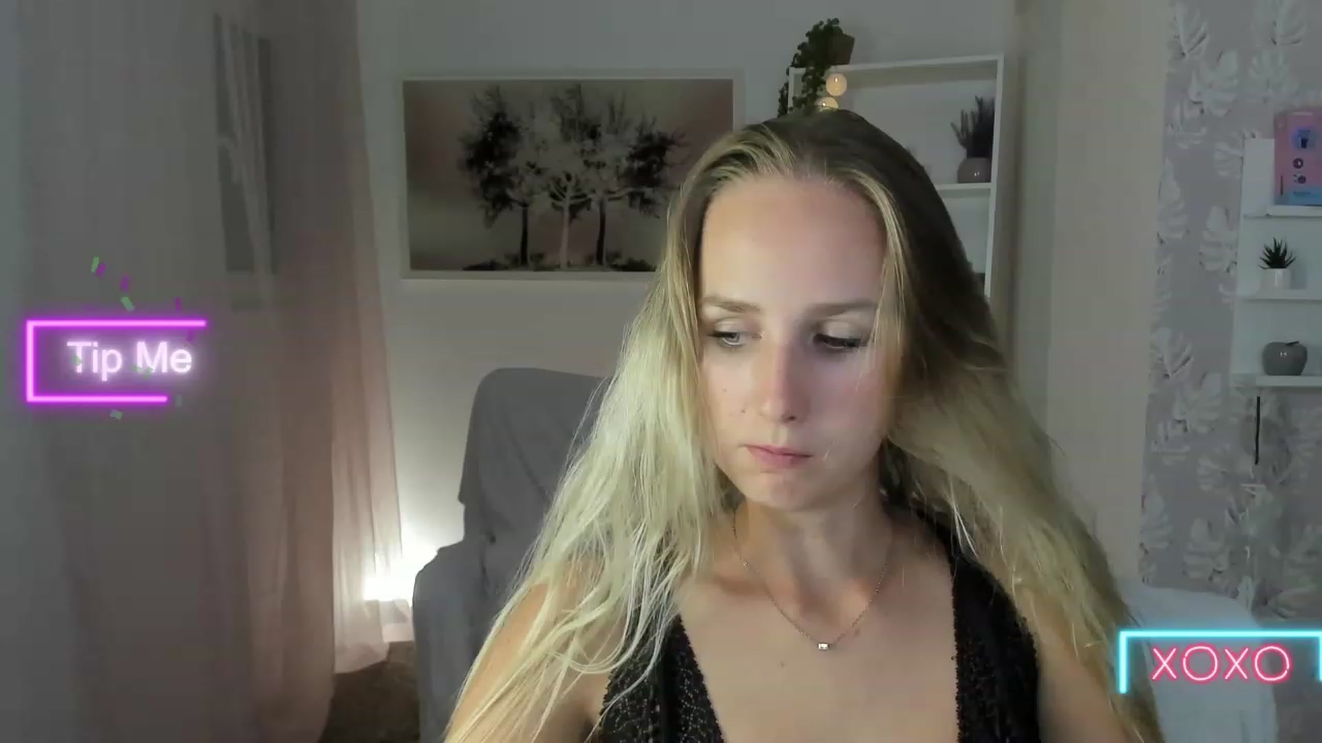 Gallery image thumbnail from Amy_Rea18's myfreecams stream on, 08/23/2023, 20:44 image 1 of 20