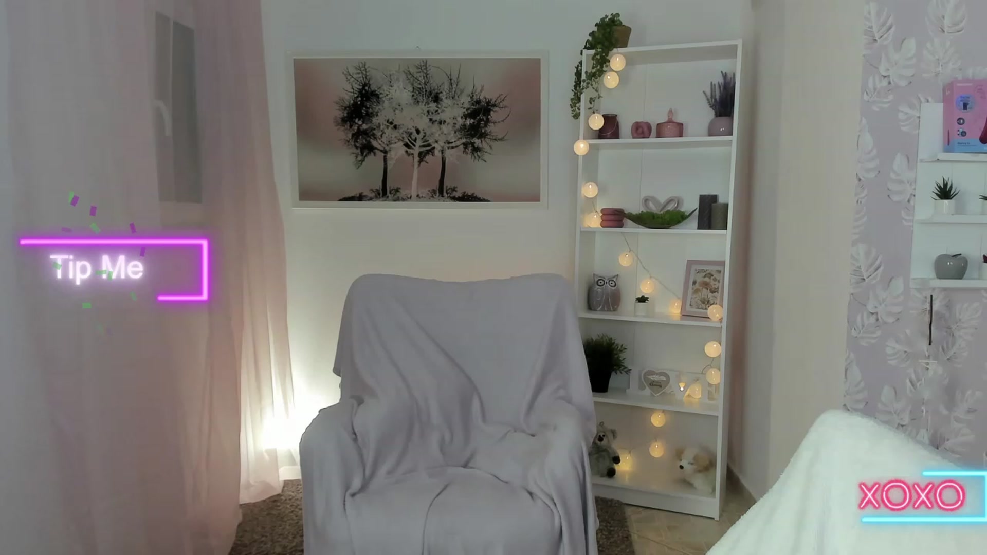Gallery image thumbnail from Amy_Rea18's myfreecams stream on, 08/23/2023, 20:44 image 17 of 20