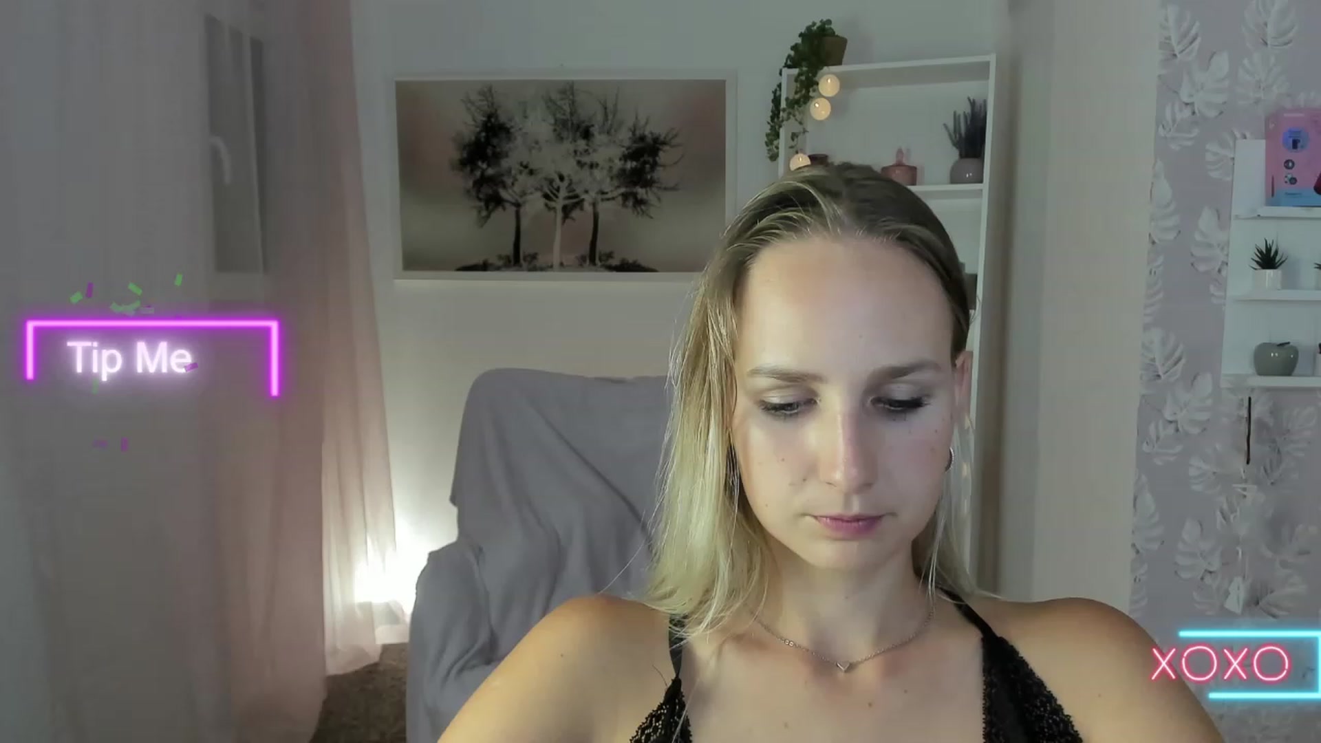 Gallery image thumbnail from Amy_Rea18's myfreecams stream on, 08/23/2023, 22:47 image 20 of 20