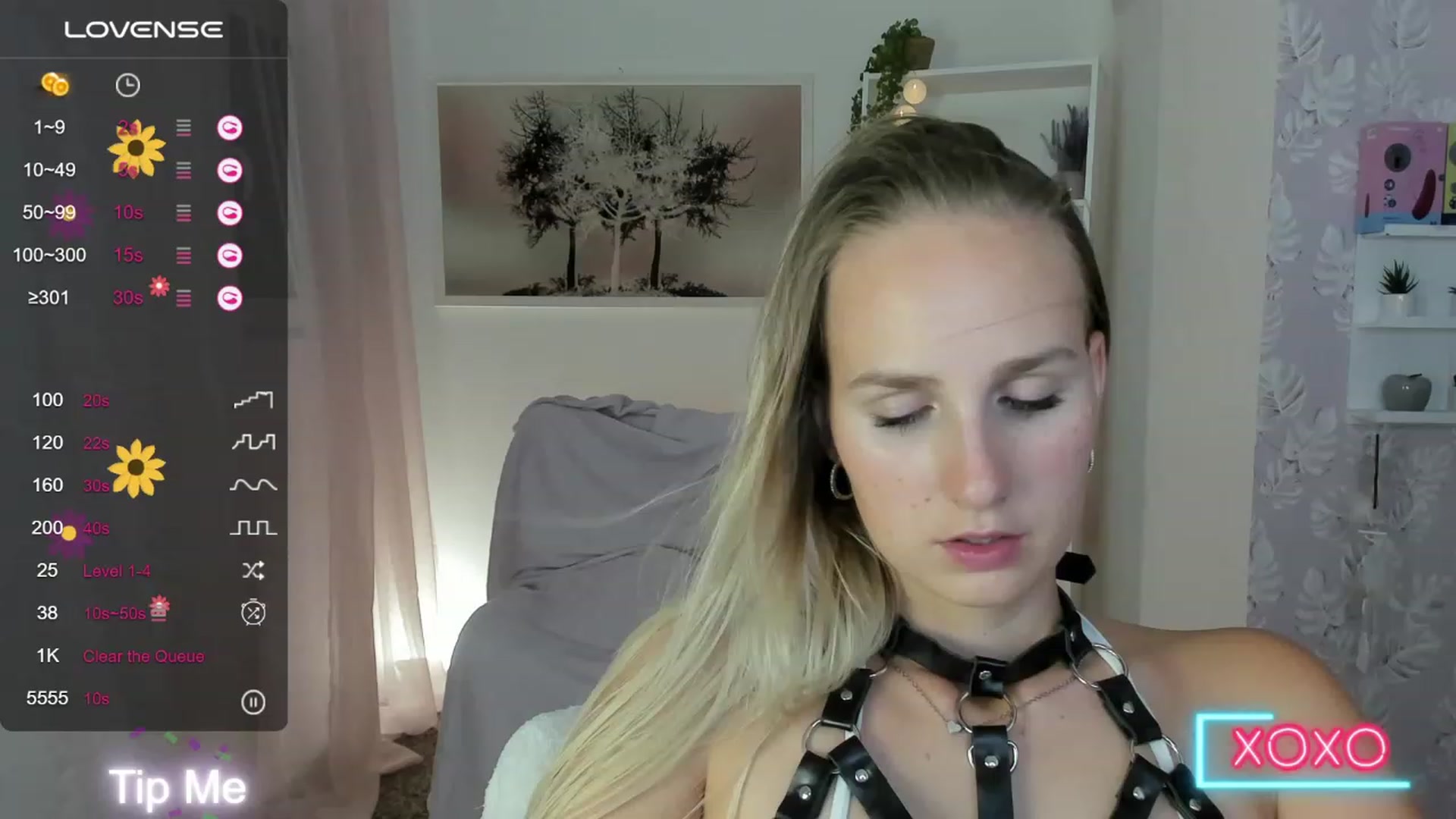 Gallery image thumbnail from Amy_Rea18's myfreecams stream on, 08/26/2023, 19:52 image 9 of 20