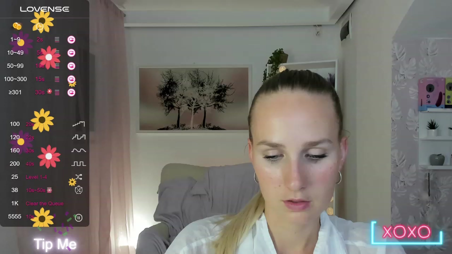 Gallery image thumbnail from Amy_Rea18's myfreecams stream on, 08/26/2023, 23:17 image 4 of 20