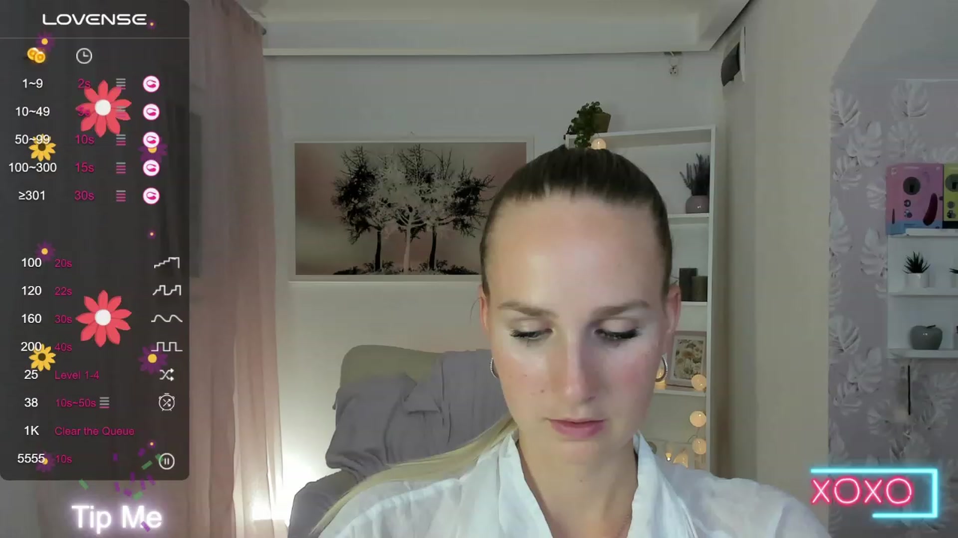 Gallery image thumbnail from Amy_Rea18's myfreecams stream on, 08/26/2023, 23:17 image 19 of 20