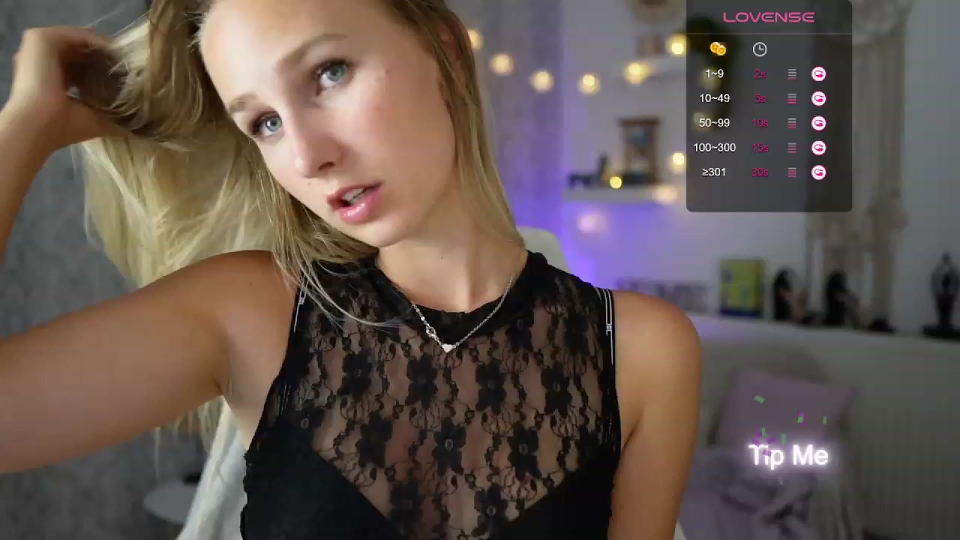 Gallery image thumbnail from Amy_Rea18's myfreecams stream on, 08/27/2023, 20:05 image 4 of 20