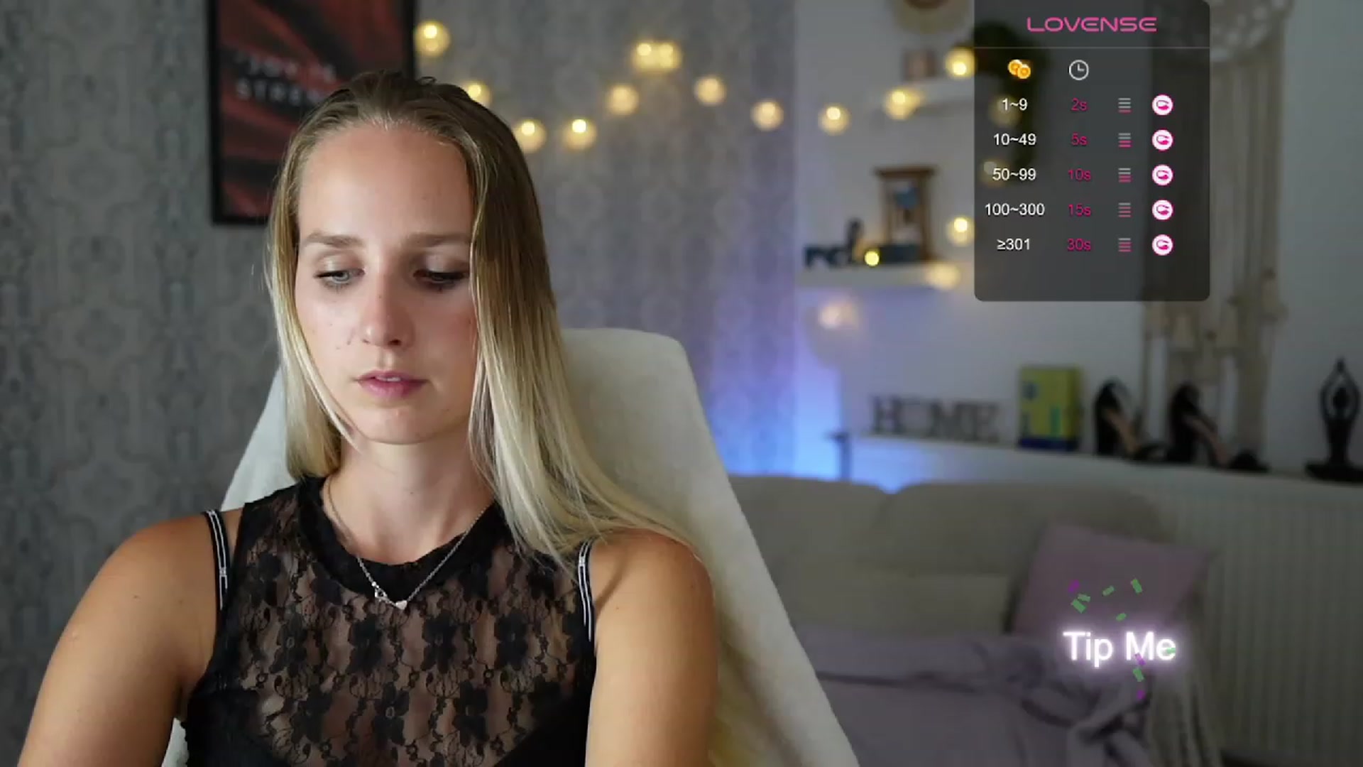 Gallery image thumbnail from Amy_Rea18's myfreecams stream on, 08/27/2023, 20:05 image 17 of 20