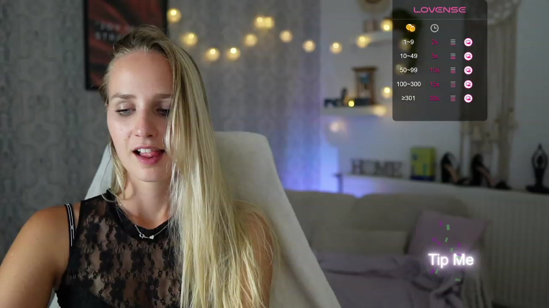 Gallery image thumbnail from Amy_Rea18's myfreecams stream on, 08/27/2023, 20:05 image 18 of 20
