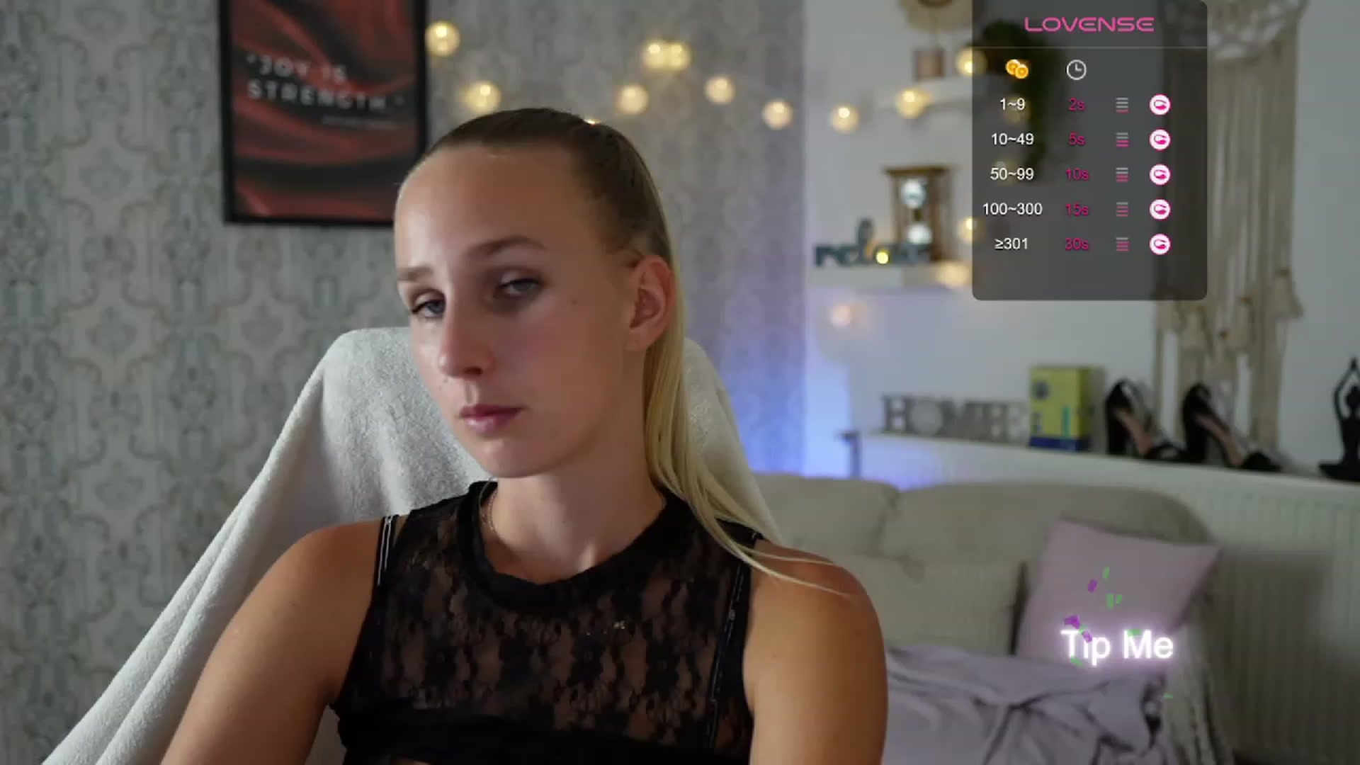 Gallery image thumbnail from Amy_Rea18's myfreecams stream on, 08/27/2023, 22:47 image 17 of 20