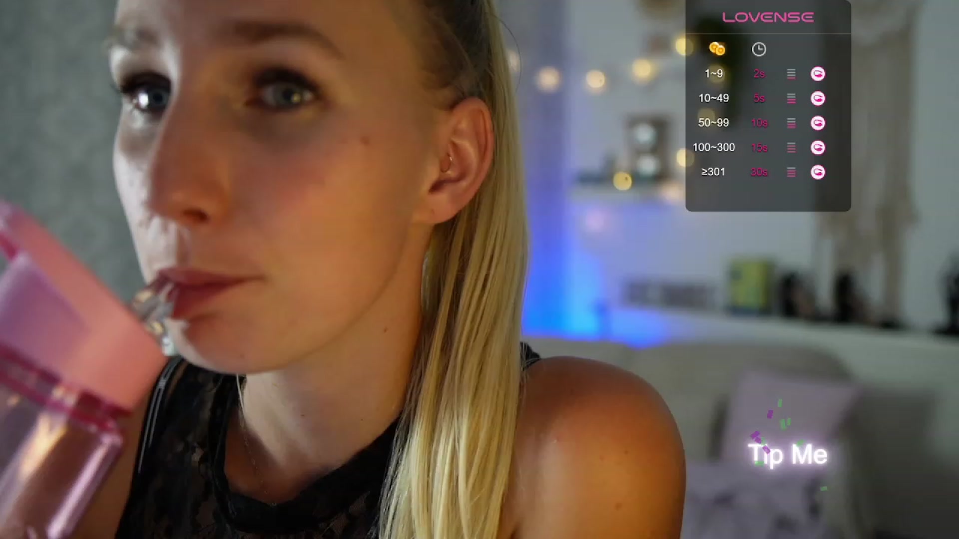 Gallery image thumbnail from Amy_Rea18's myfreecams stream on, 08/27/2023, 22:47 image 20 of 20