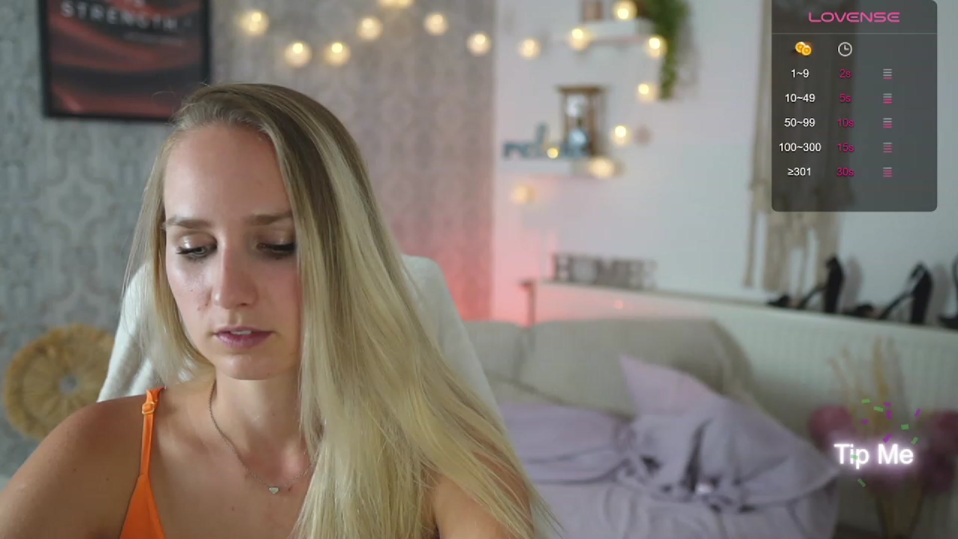 Gallery image thumbnail from Amy_Rea18's myfreecams stream on, 09/05/2023, 20:01 image 17 of 20