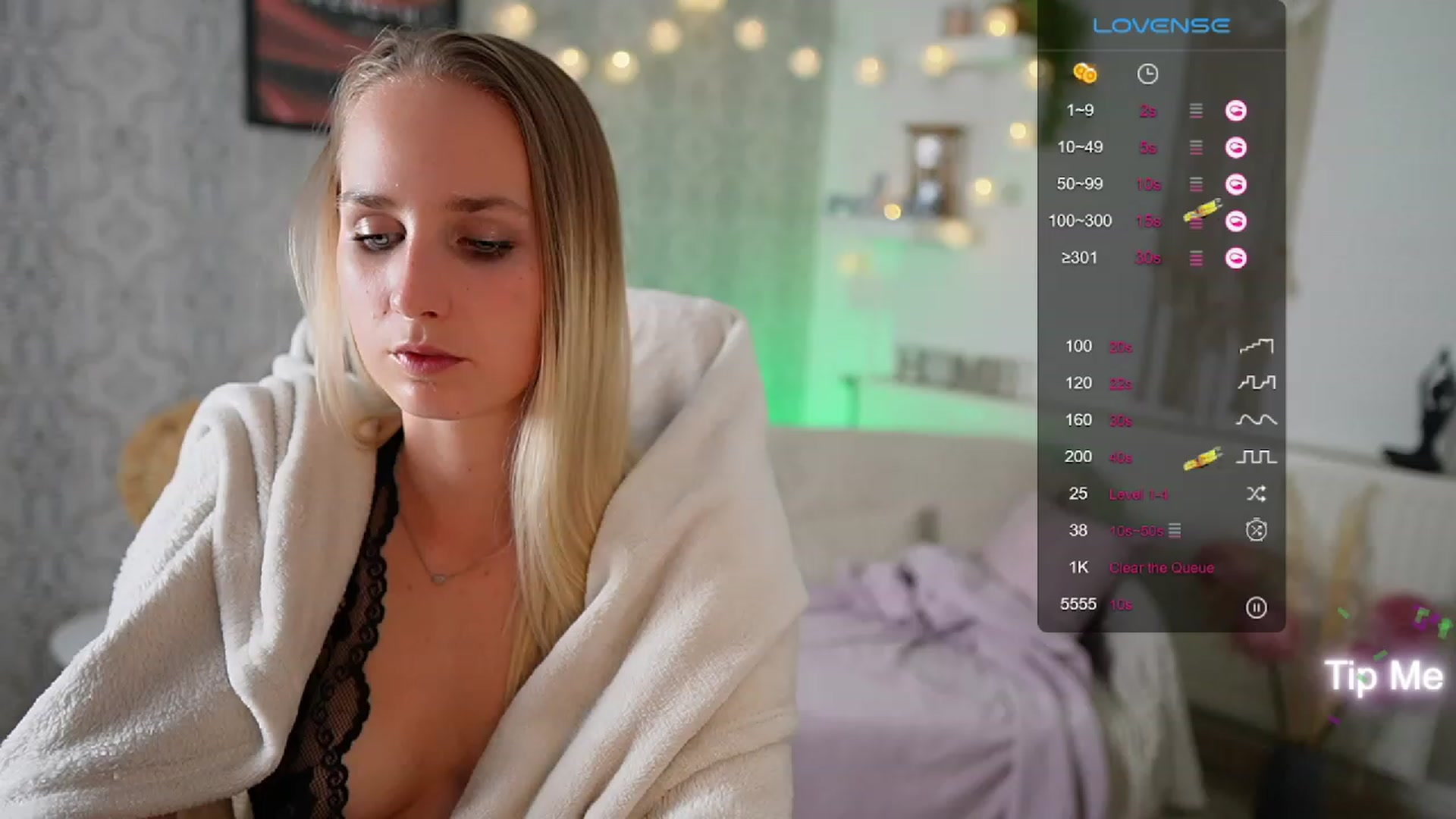 Gallery image thumbnail from Amy_Rea18's myfreecams stream on, 09/17/2023, 21:24 image 12 of 20