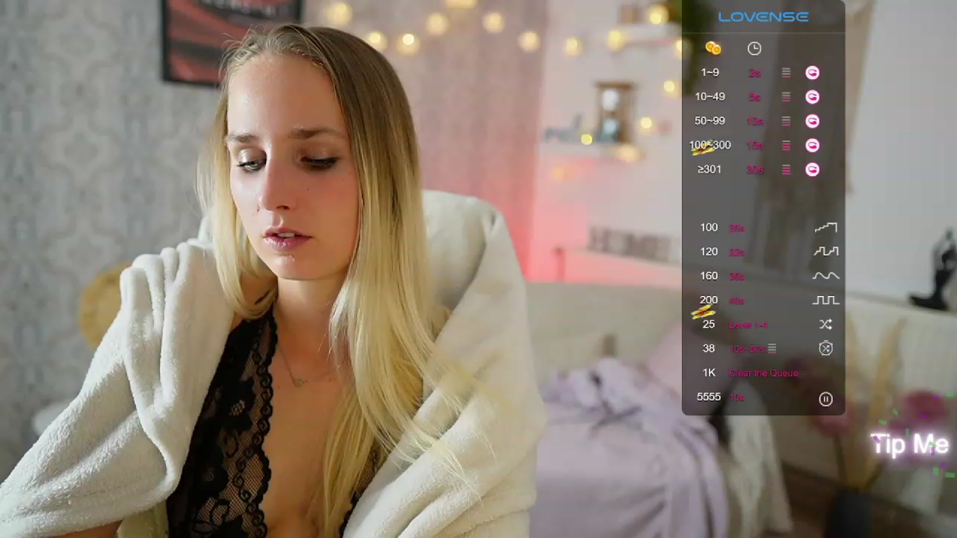 Gallery image thumbnail from Amy_Rea18's myfreecams stream on, 09/17/2023, 21:24 image 13 of 20