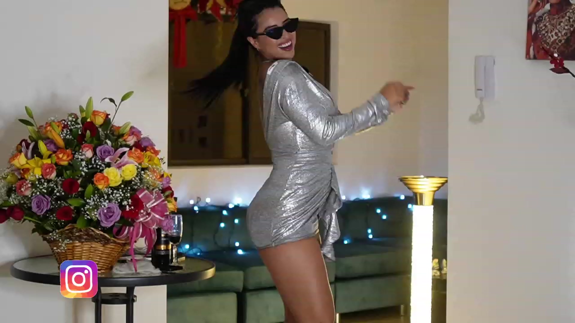 Gallery image thumbnail from Amy_Starfire's myfreecams stream on, 03/09/2023, 24:15 image 12 of 20