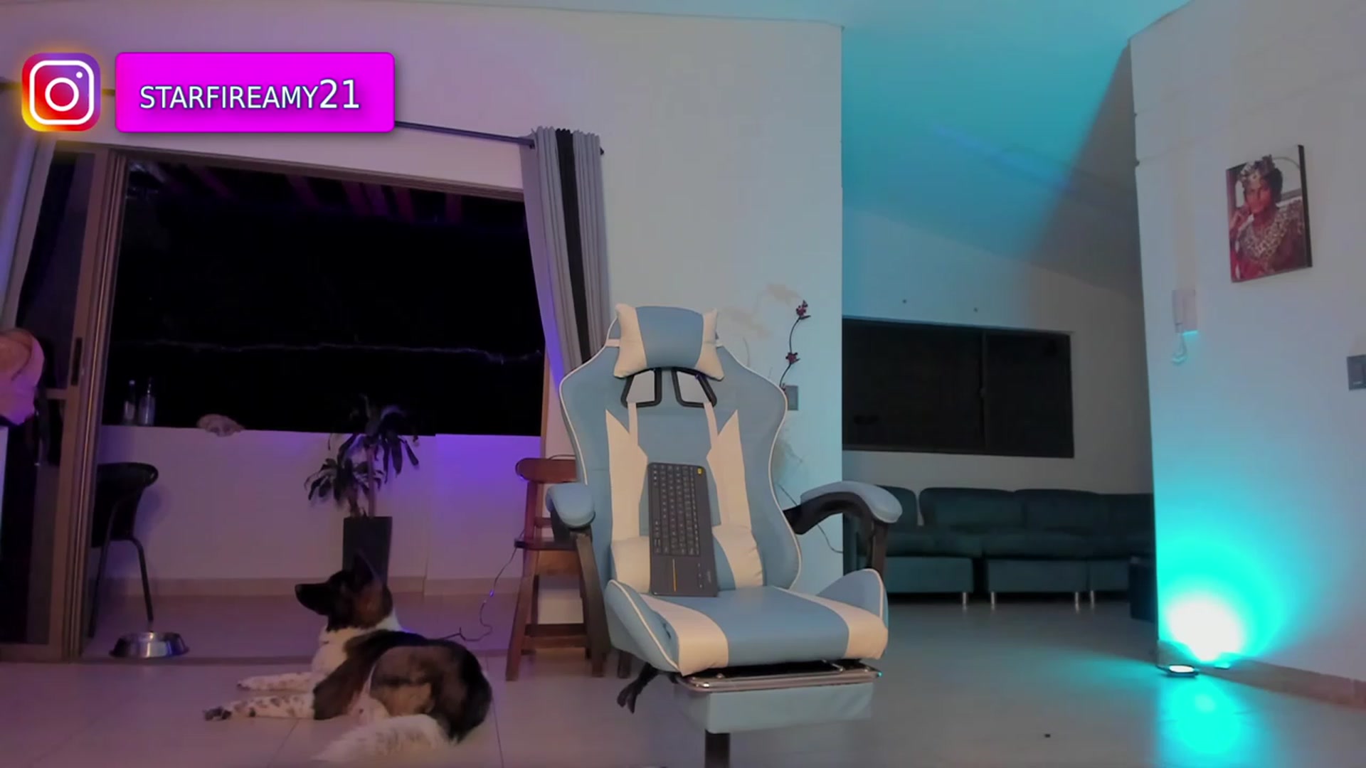 Gallery image thumbnail from Amy_Starfire's myfreecams stream on, 04/29/2023, 03:37 image 17 of 20