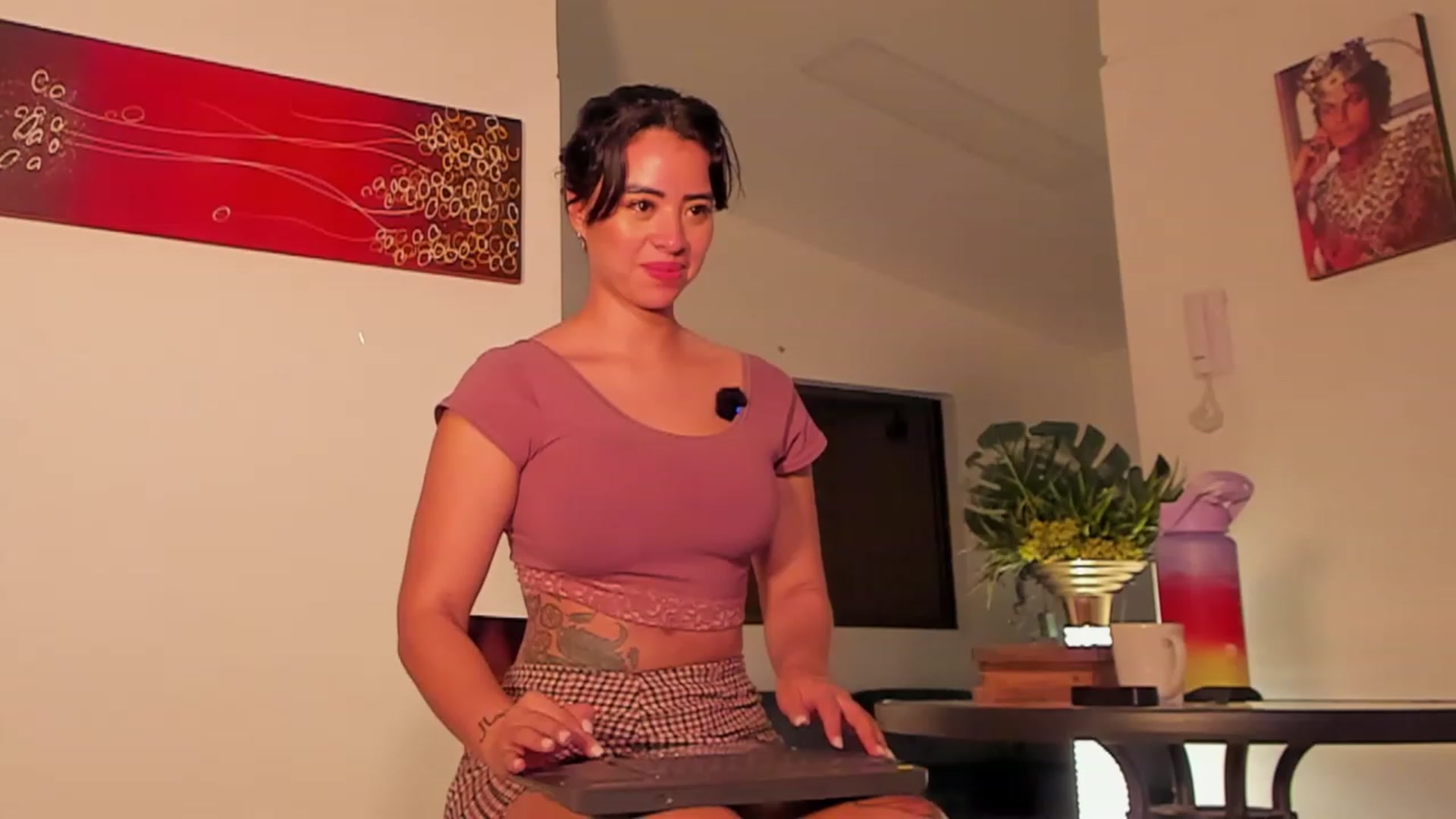 Gallery image thumbnail from Amy_Starfire's myfreecams stream on, 07/07/2023, 08:00 image 2 of 20