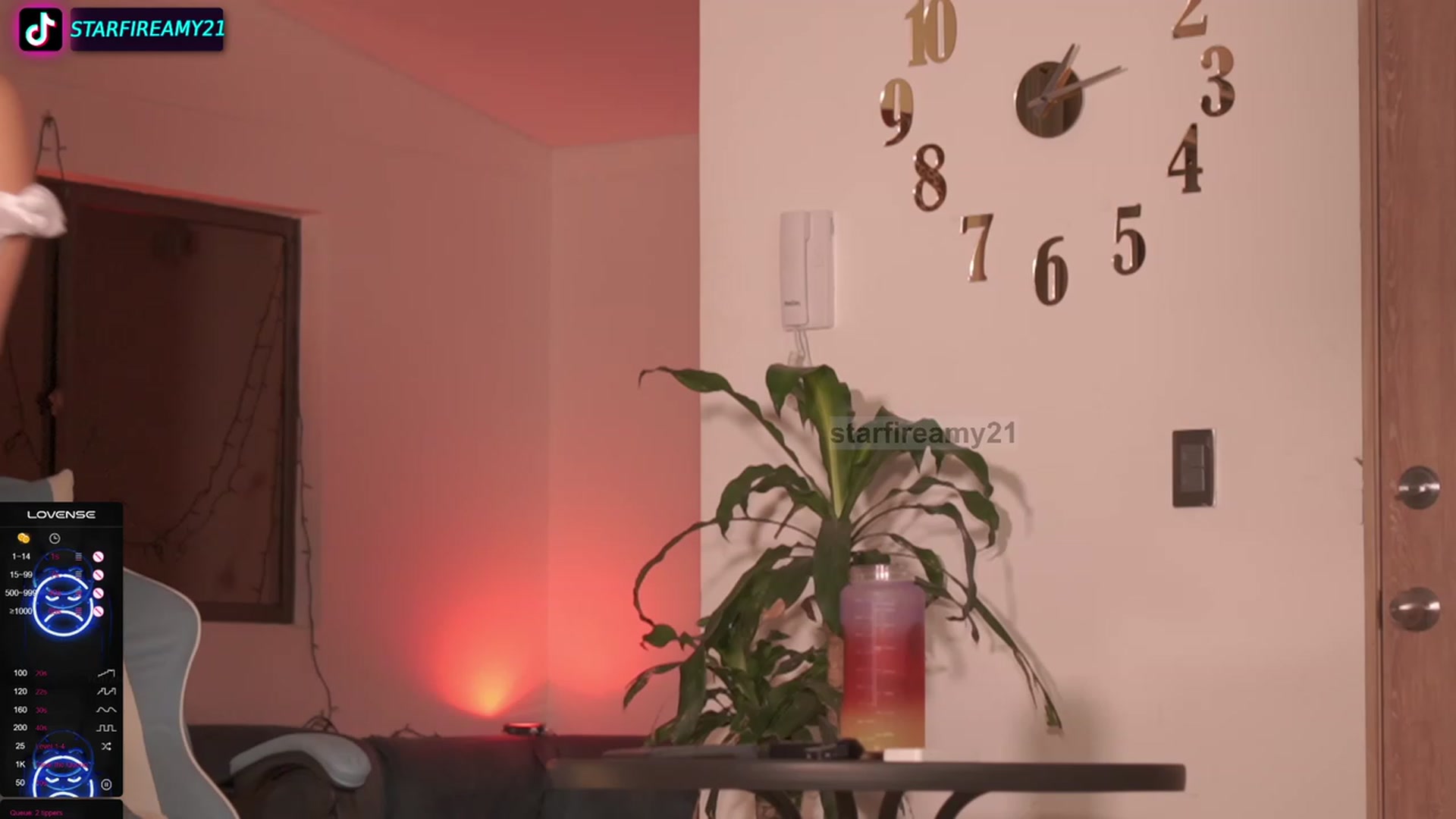 Gallery image thumbnail from Amy_Starfire's myfreecams stream on, 08/24/2023, 06:21 image 20 of 20