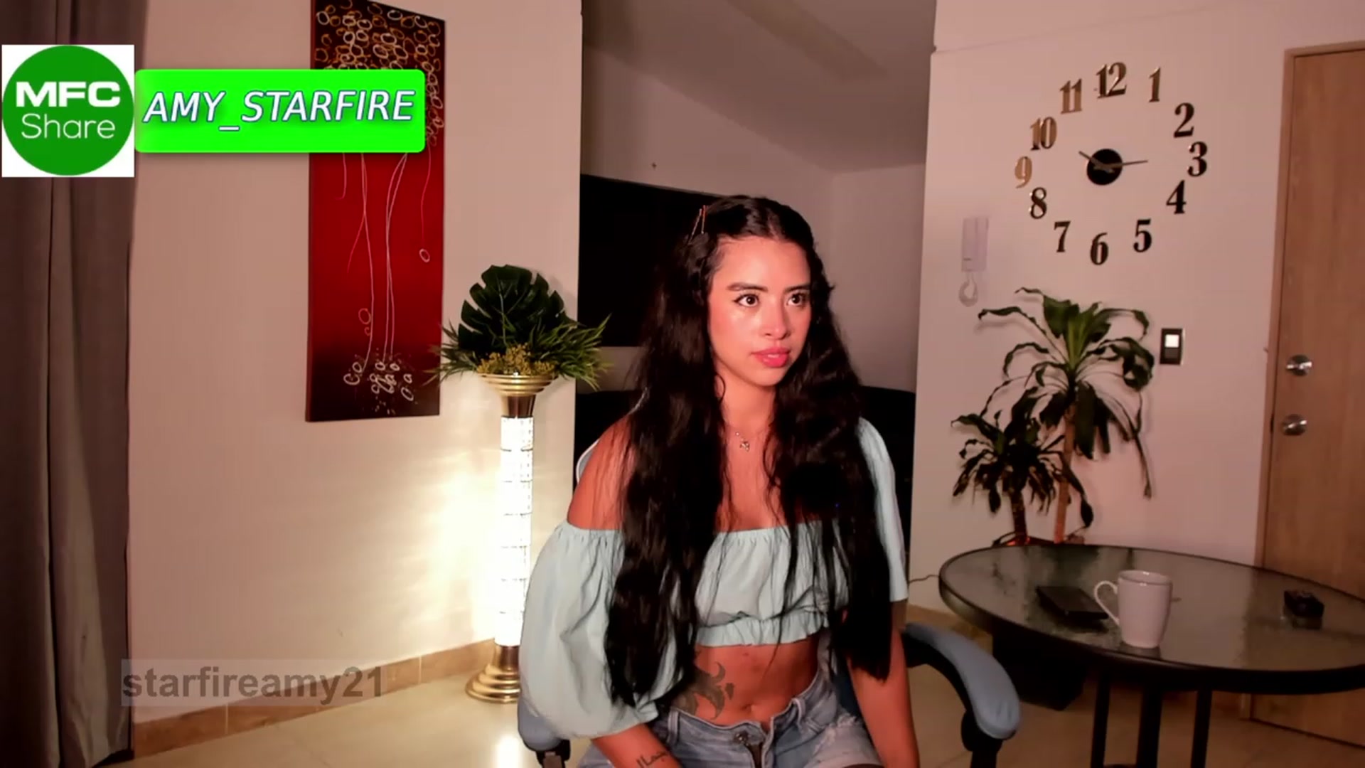 Gallery image thumbnail from Amy_Starfire's myfreecams stream on, 09/21/2023, 03:31 image 6 of 20