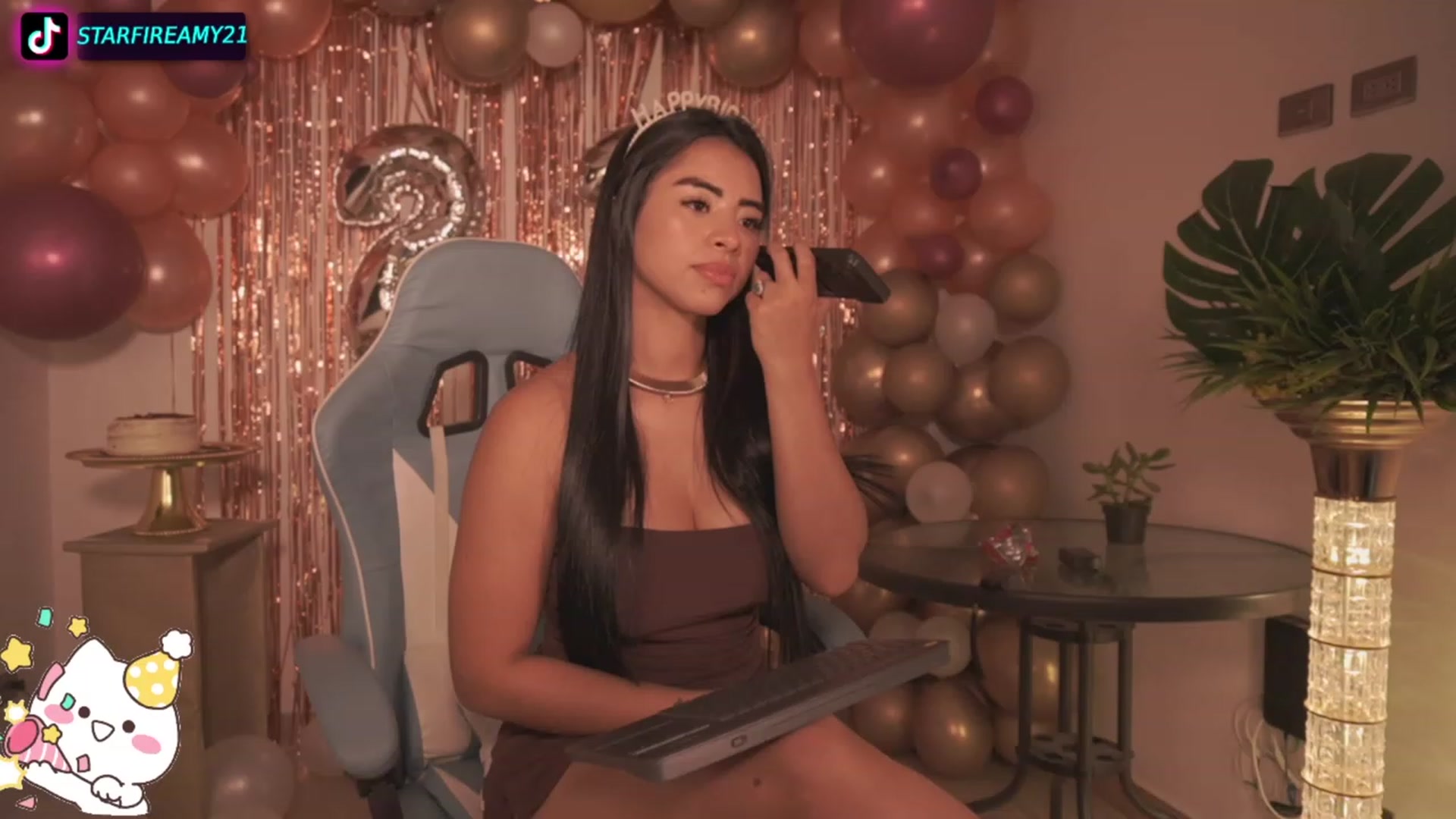 Gallery image thumbnail from Amy_Starfire's myfreecams stream on, 09/29/2023, 03:01 image 18 of 20