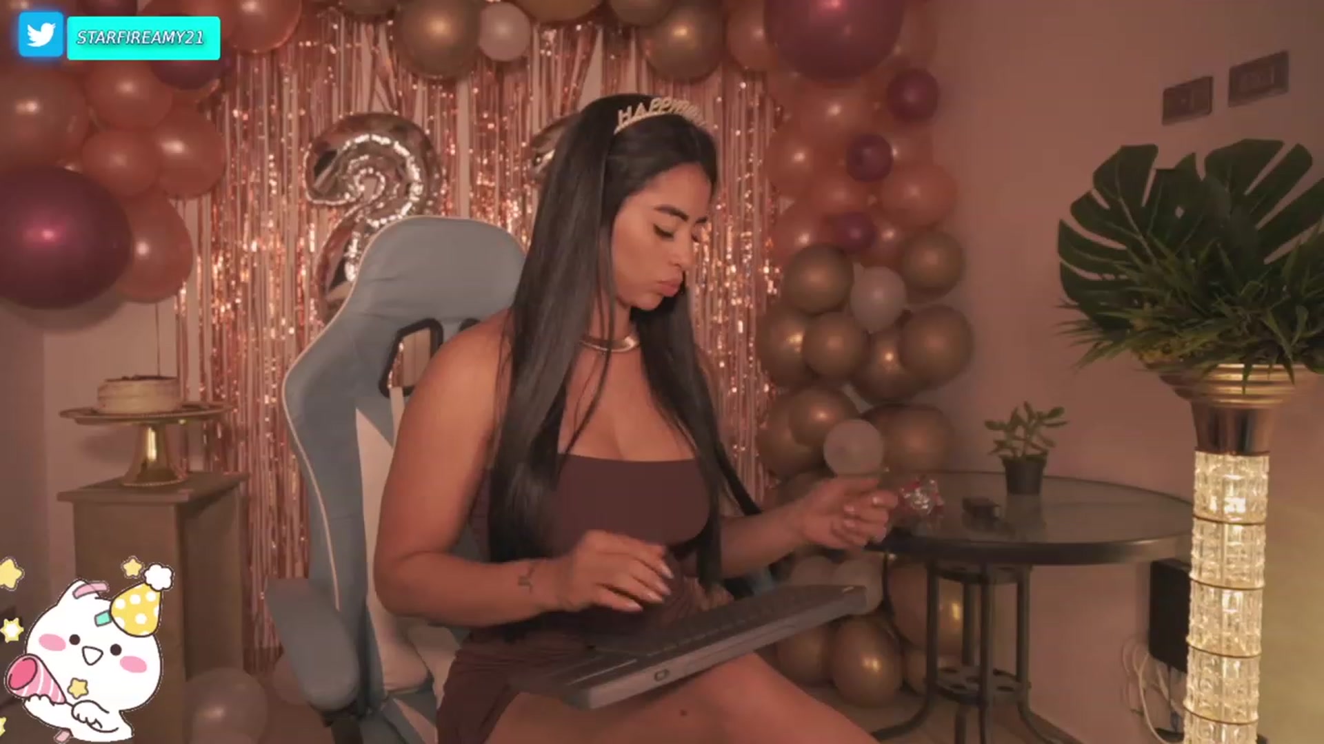 Gallery image thumbnail from Amy_Starfire's myfreecams stream on, 09/29/2023, 03:01 image 20 of 20