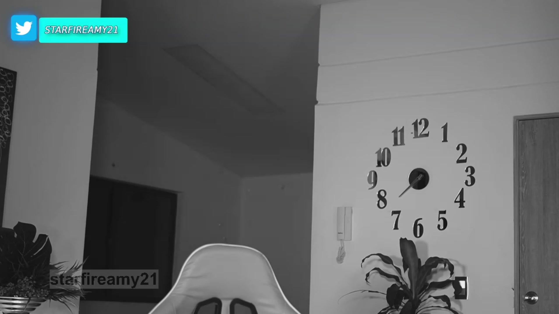 Gallery image thumbnail from Amy_Starfire's myfreecams stream on, 10/27/2023, 02:40 image 2 of 20