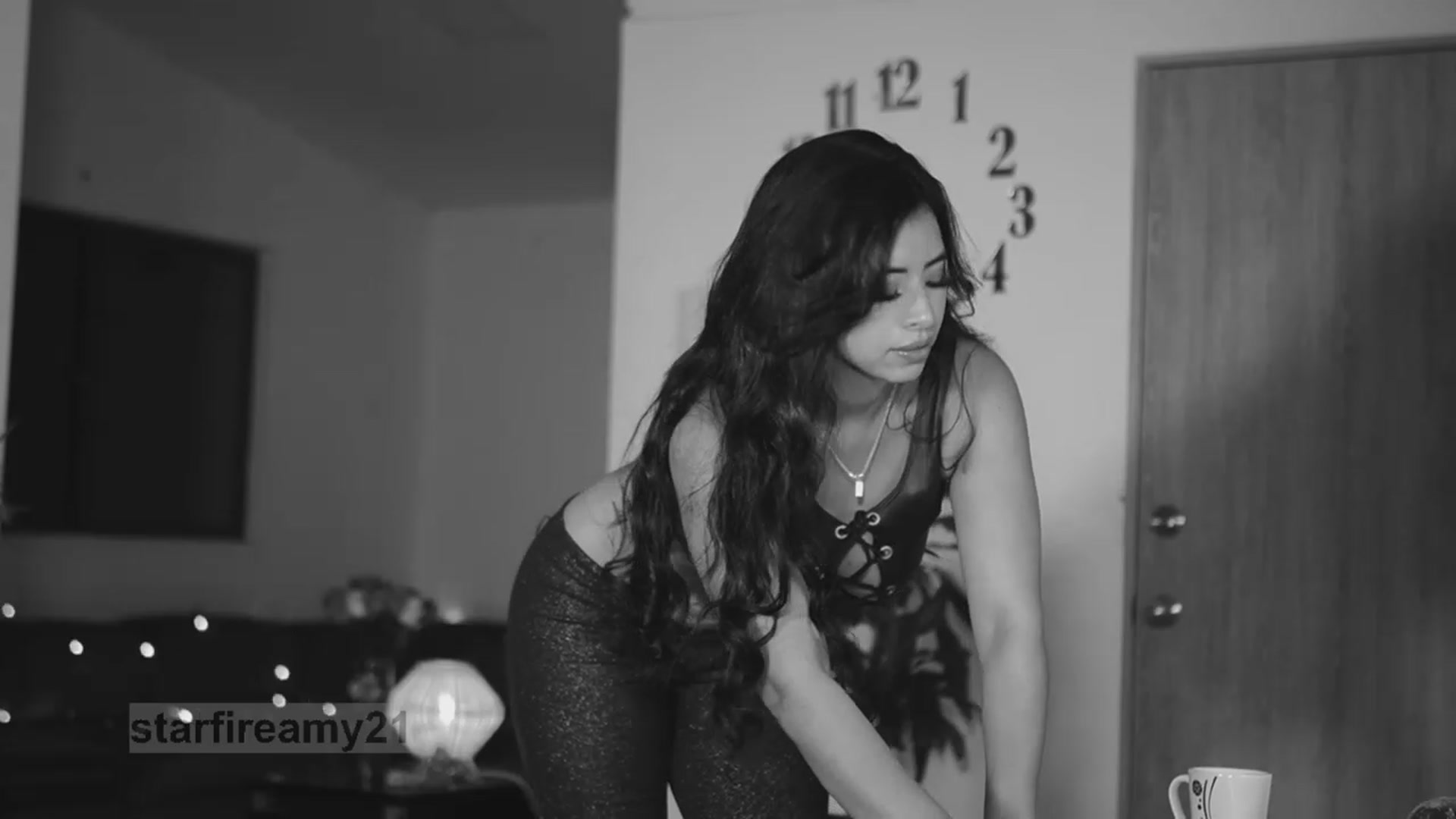 Gallery image thumbnail from Amy_Starfire's myfreecams stream on, 10/27/2023, 02:40 image 6 of 20