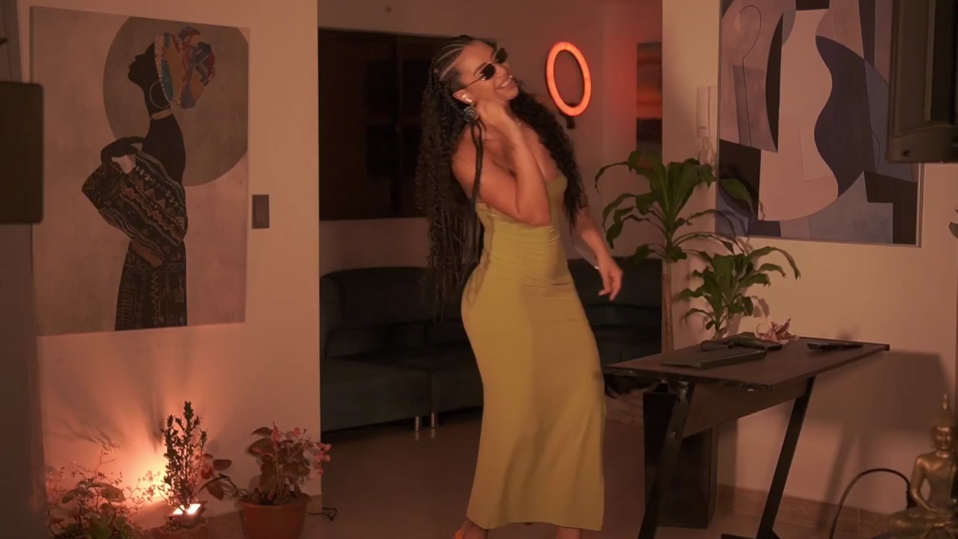 Gallery image thumbnail from Amy_Starfire's myfreecams stream on, 03/26/2024, 02:11 image 1 of 20