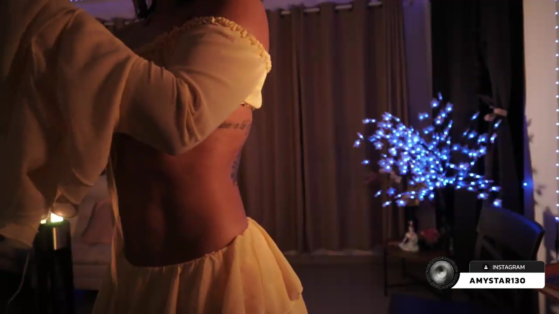 Gallery image thumbnail from Amy_Starfire's myfreecams stream on, 06/30/2026, 23:59 image 20 of 20