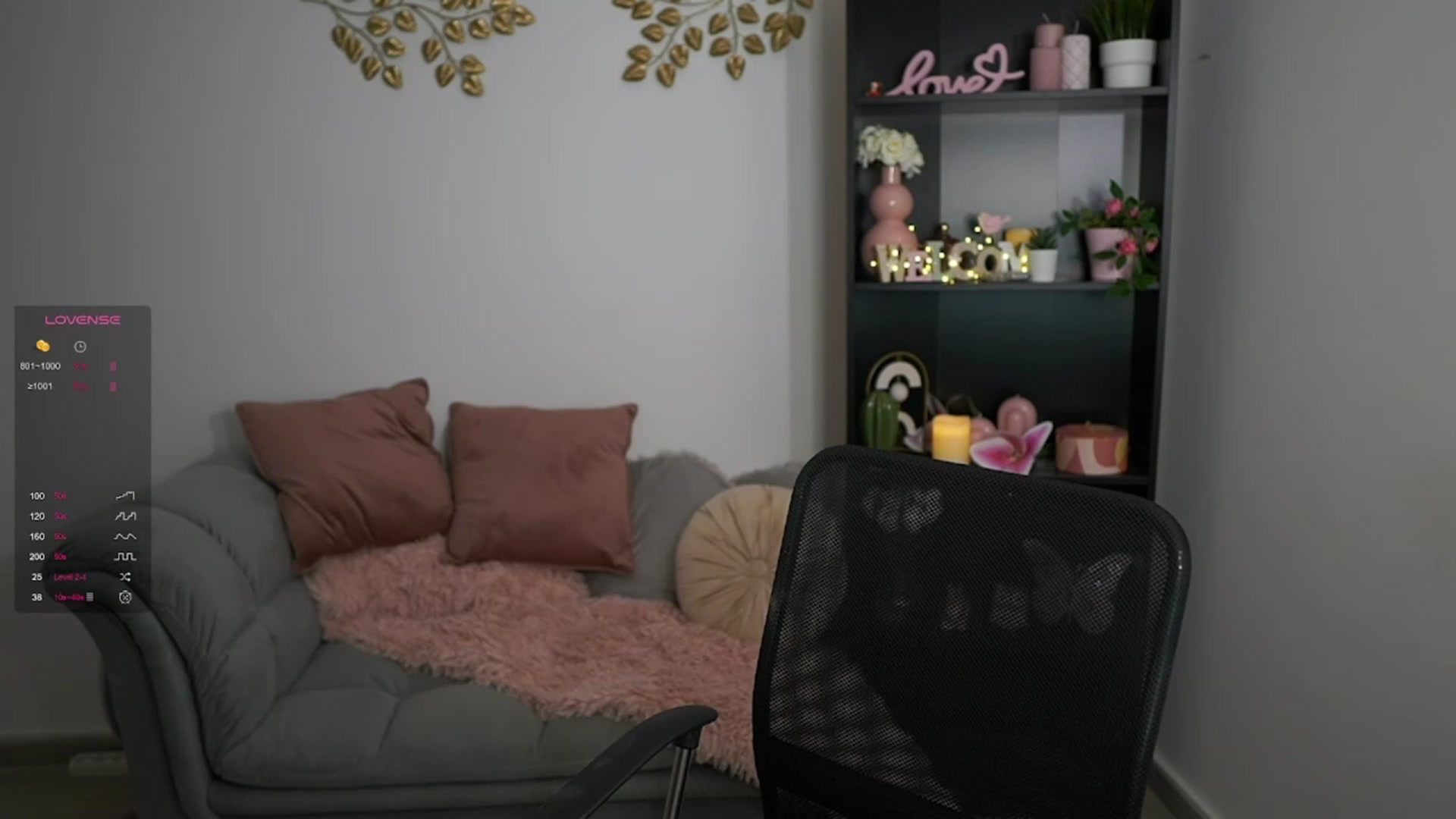 Gallery image thumbnail from Amy__Johns's myfreecams stream on, 02/23/2024, 17:51 image 5 of 20
