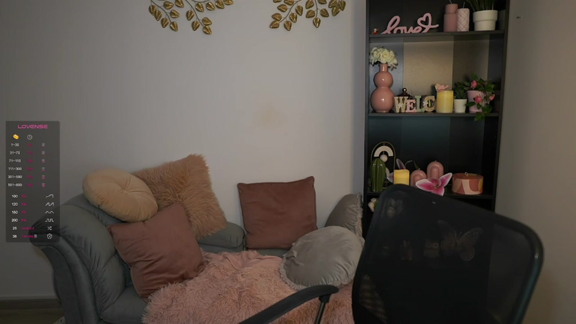 Gallery image thumbnail from Amy__Johns's myfreecams stream on, 03/05/2024, 17:42 image 4 of 20