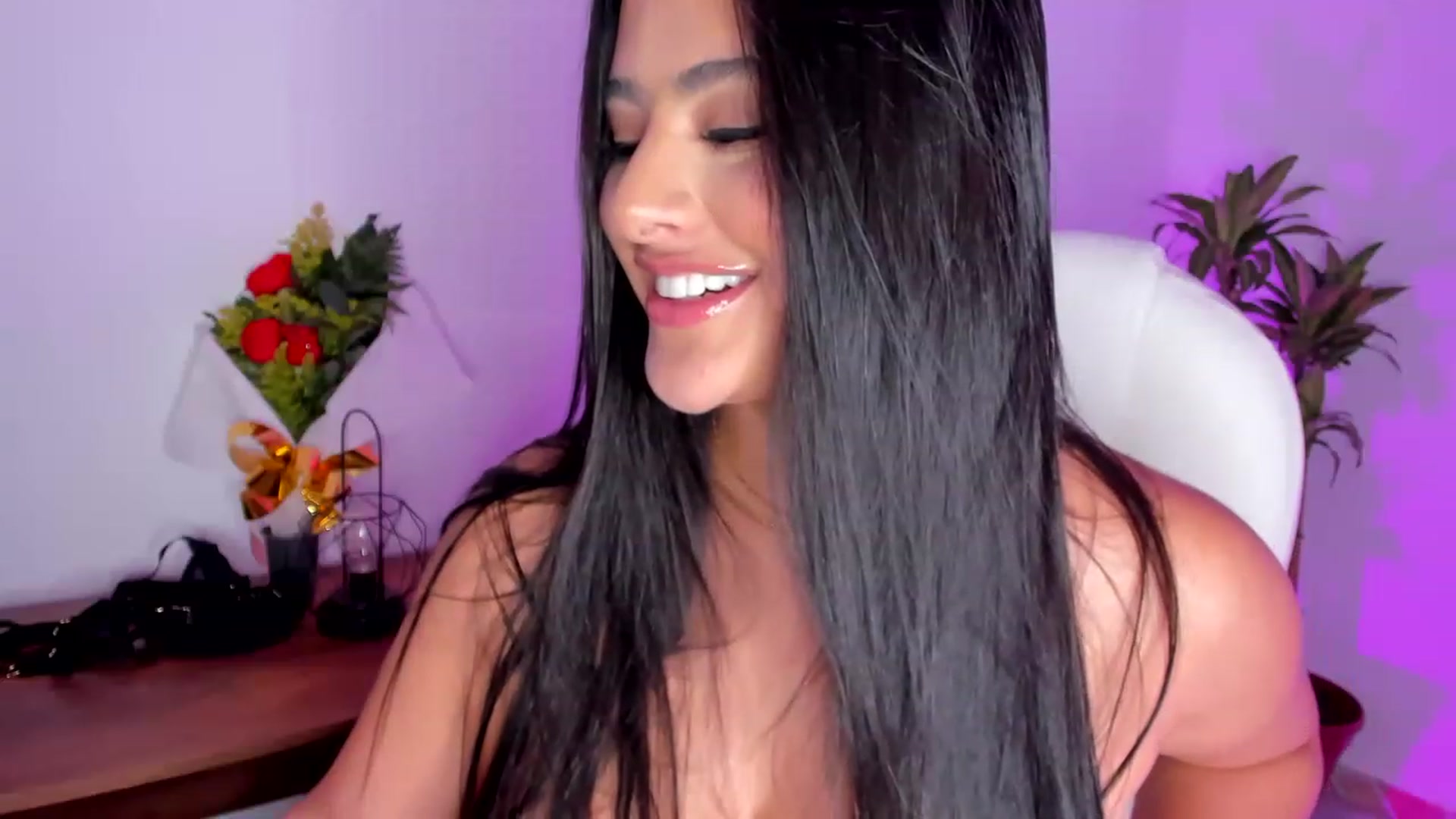 Gallery image thumbnail from Amy_corleone's myfreecams stream on, 01/26/2023, 19:11 image 11 of 20