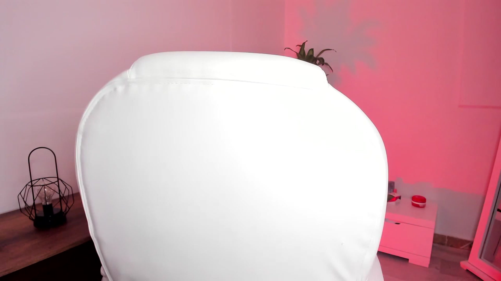 Gallery image thumbnail from Amy_corleone's myfreecams stream on, 02/13/2023, 14:37 image 17 of 20