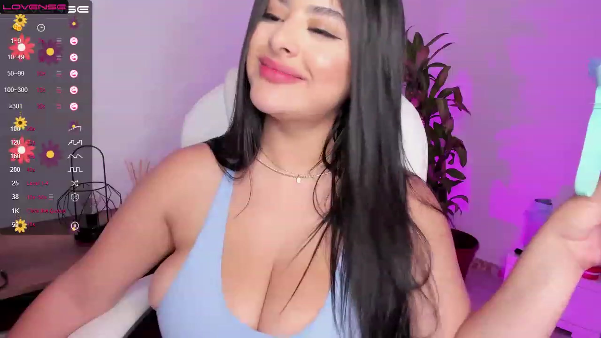 Gallery image thumbnail from Amy_corleone's myfreecams stream on, 03/16/2023, 19:17 image 16 of 20