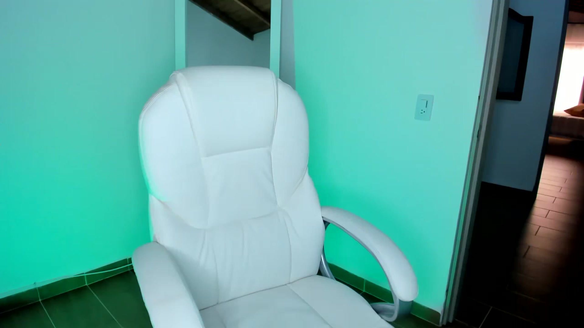 Gallery image thumbnail from Amy_corleone's myfreecams stream on, 06/01/2023, 16:53 image 18 of 20