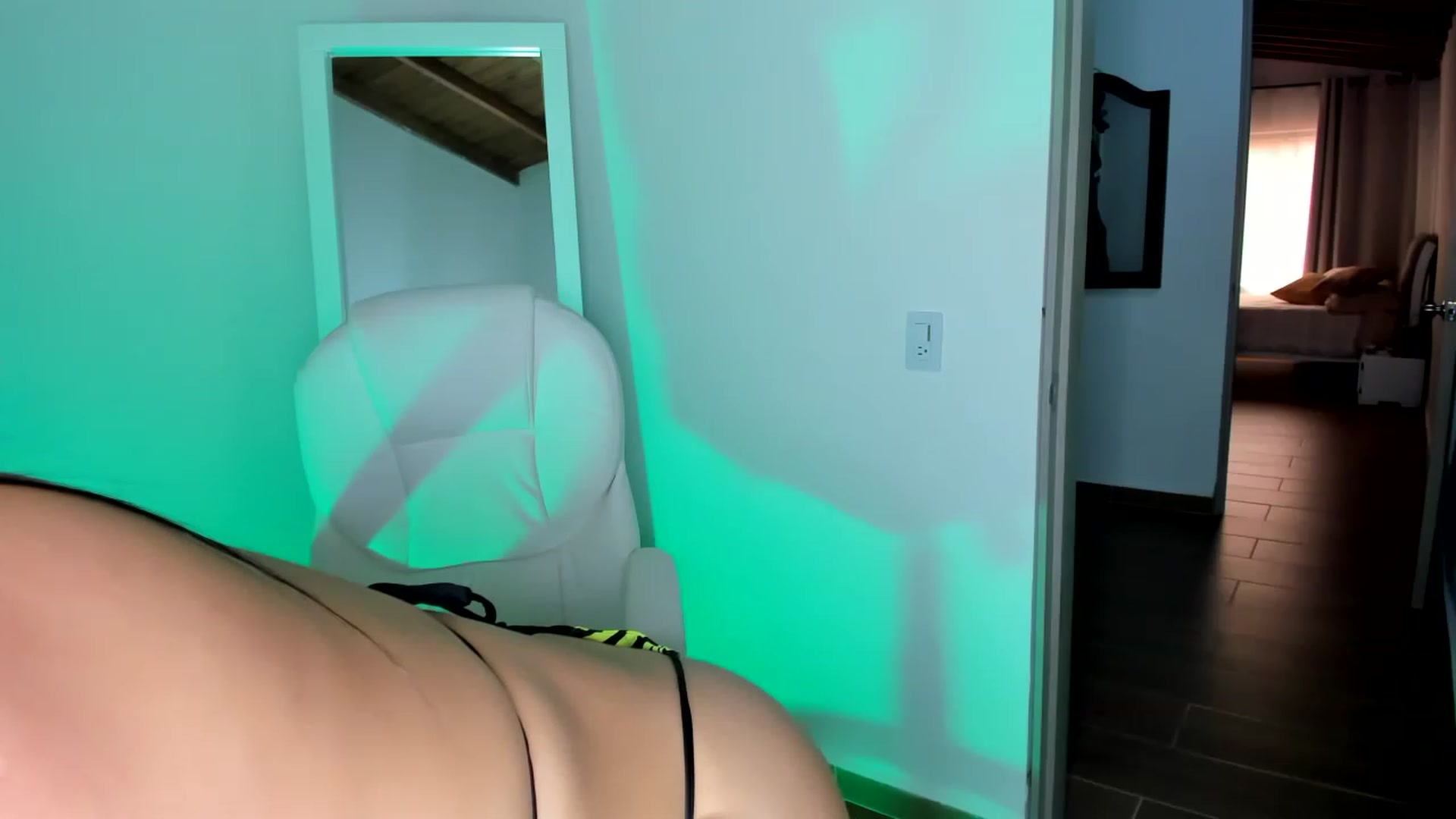 Gallery image thumbnail from Amy_corleone's myfreecams stream on, 06/01/2023, 20:14 image 4 of 20