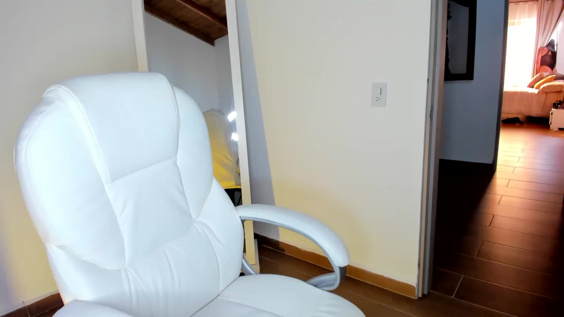 Gallery image thumbnail from Amy_corleone's myfreecams stream on, 06/02/2023, 21:37 image 17 of 20
