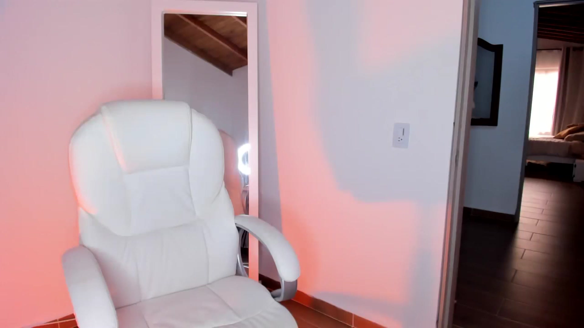 Gallery image thumbnail from Amy_corleone's myfreecams stream on, 06/07/2023, 19:59 image 9 of 20