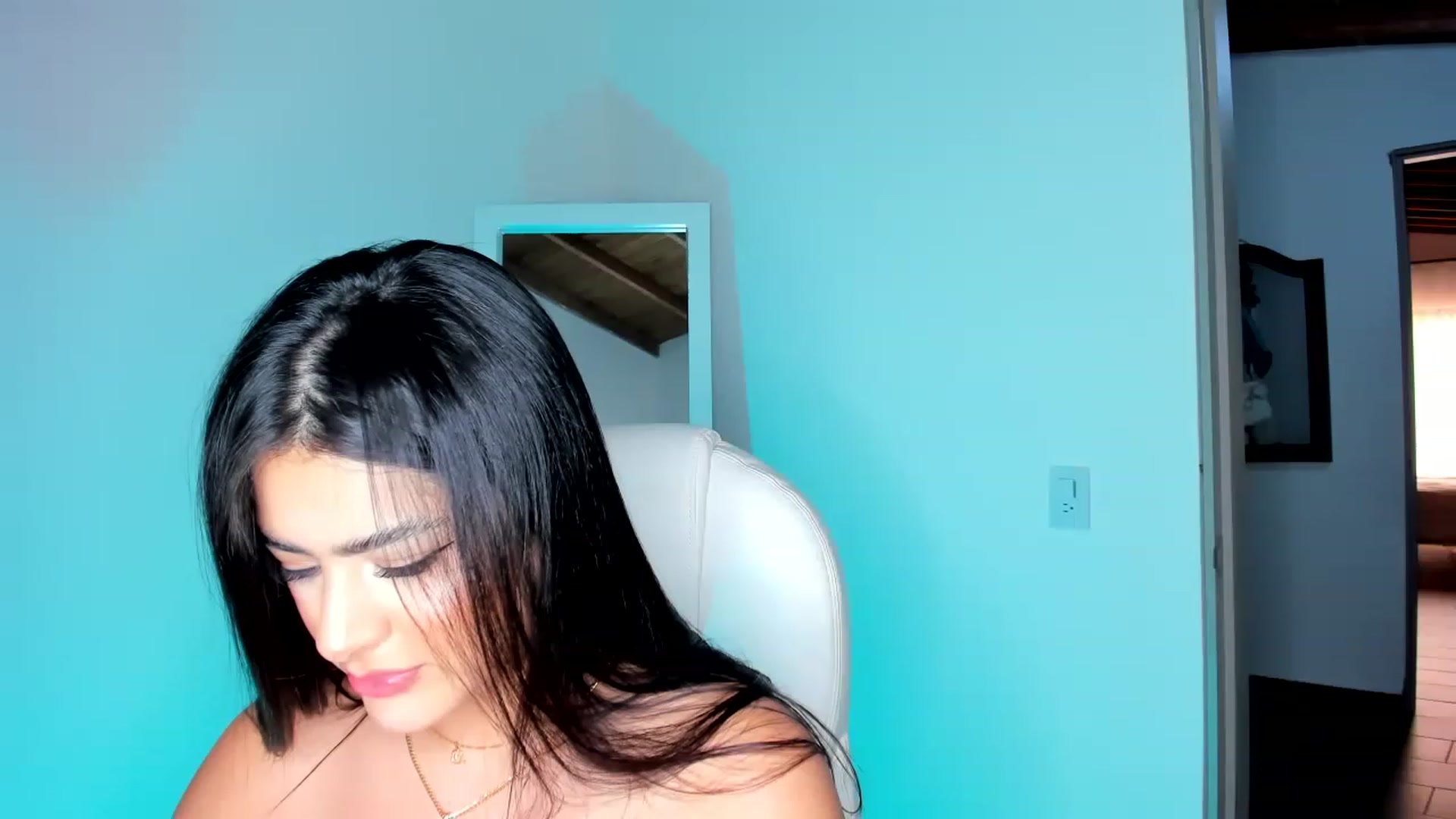 Gallery image thumbnail from Amy_corleone's myfreecams stream on, 06/08/2023, 15:56 image 6 of 20