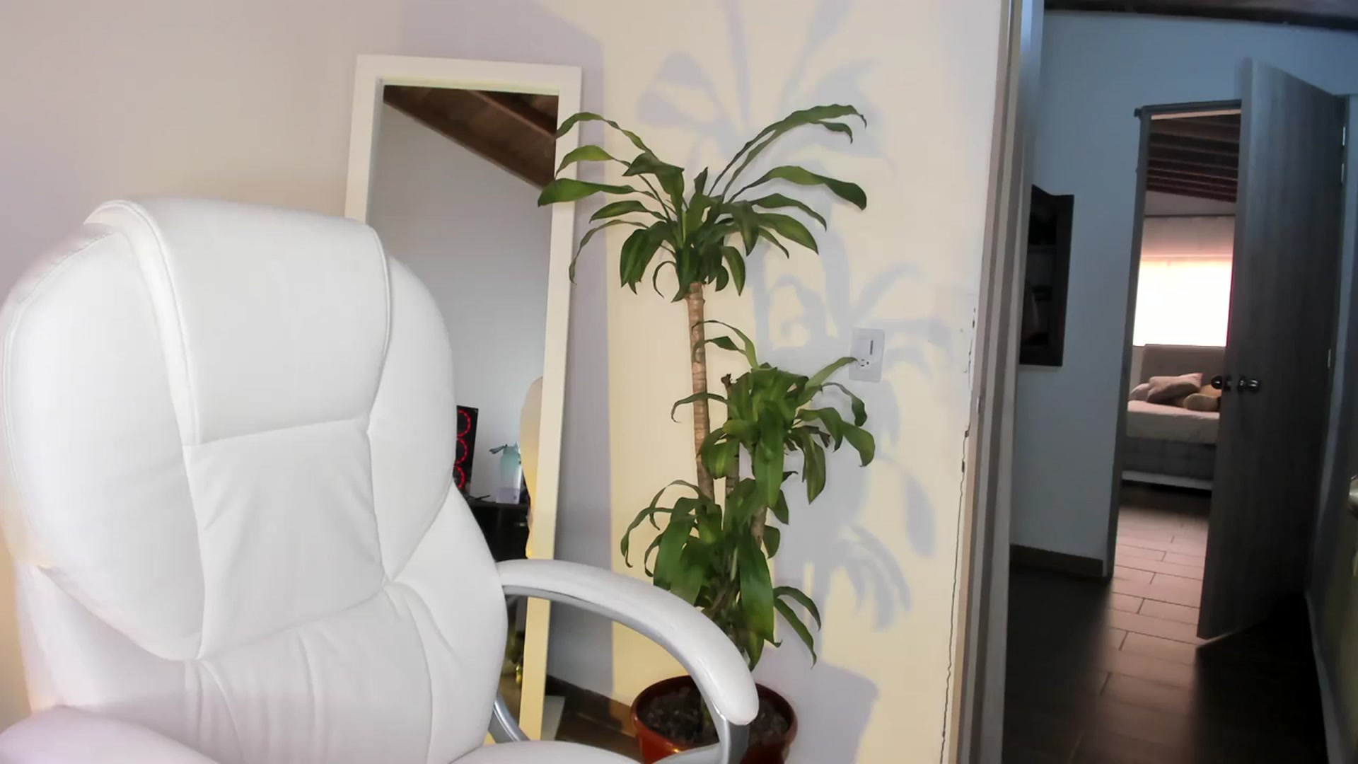 Gallery image thumbnail from Amy_corleone's myfreecams stream on, 10/25/2023, 14:23 image 17 of 20