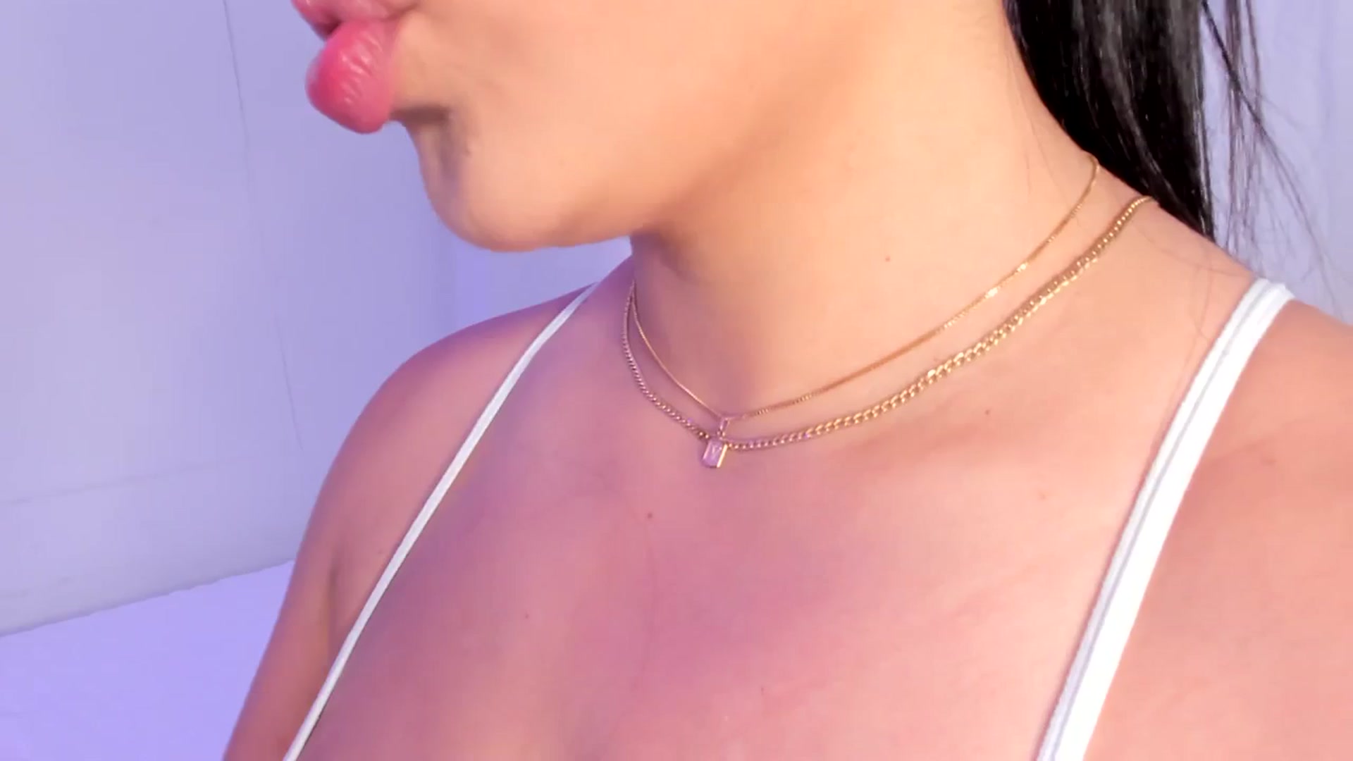 Gallery image thumbnail from Amy_corleone's myfreecams stream on, 11/30/2023, 19:20 image 19 of 20